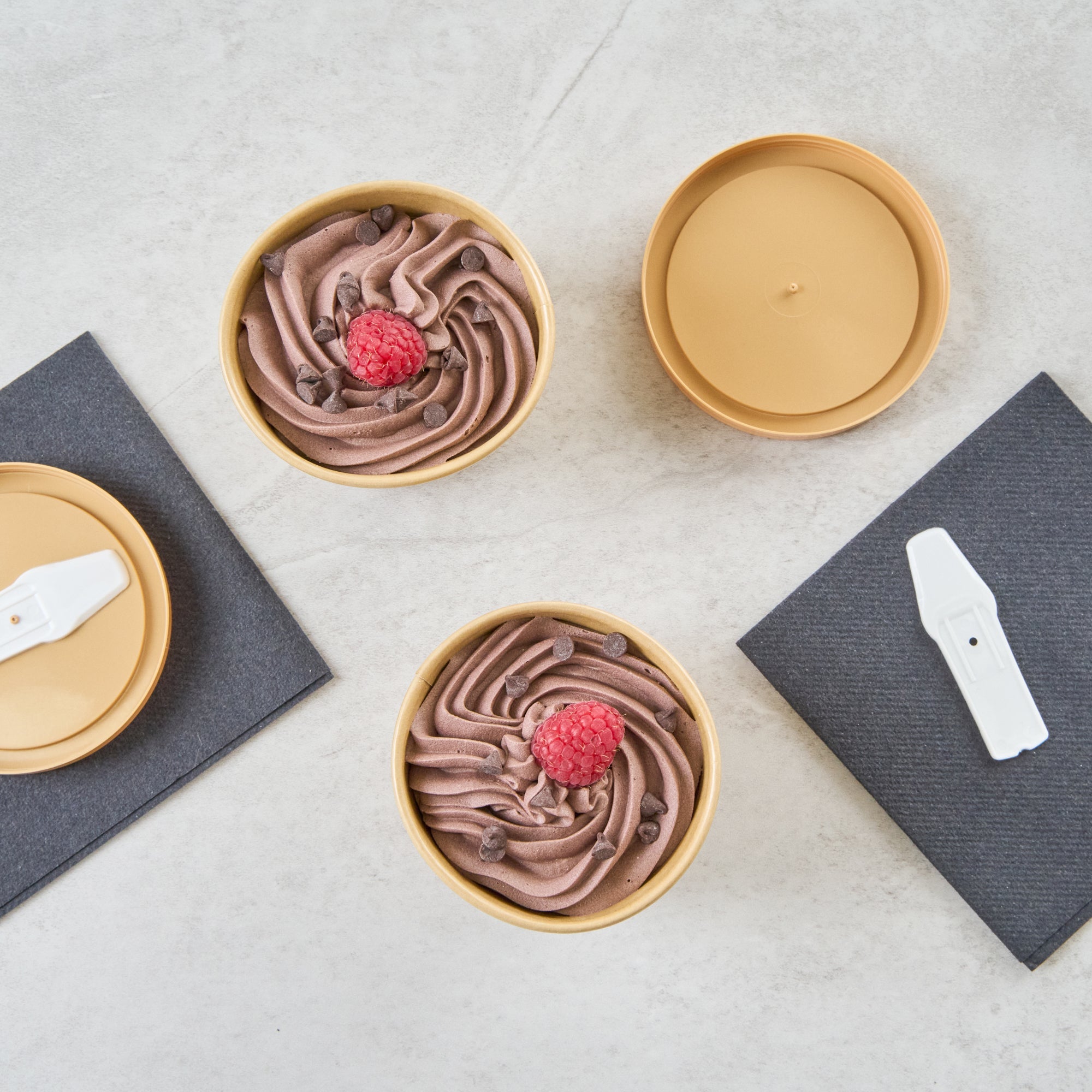 Coppetta 6 oz Round Kraft Paper To Go Cup - with Square Bottom - 3 1/2" x 3 1/2" x 2 1/2" - 200 count box