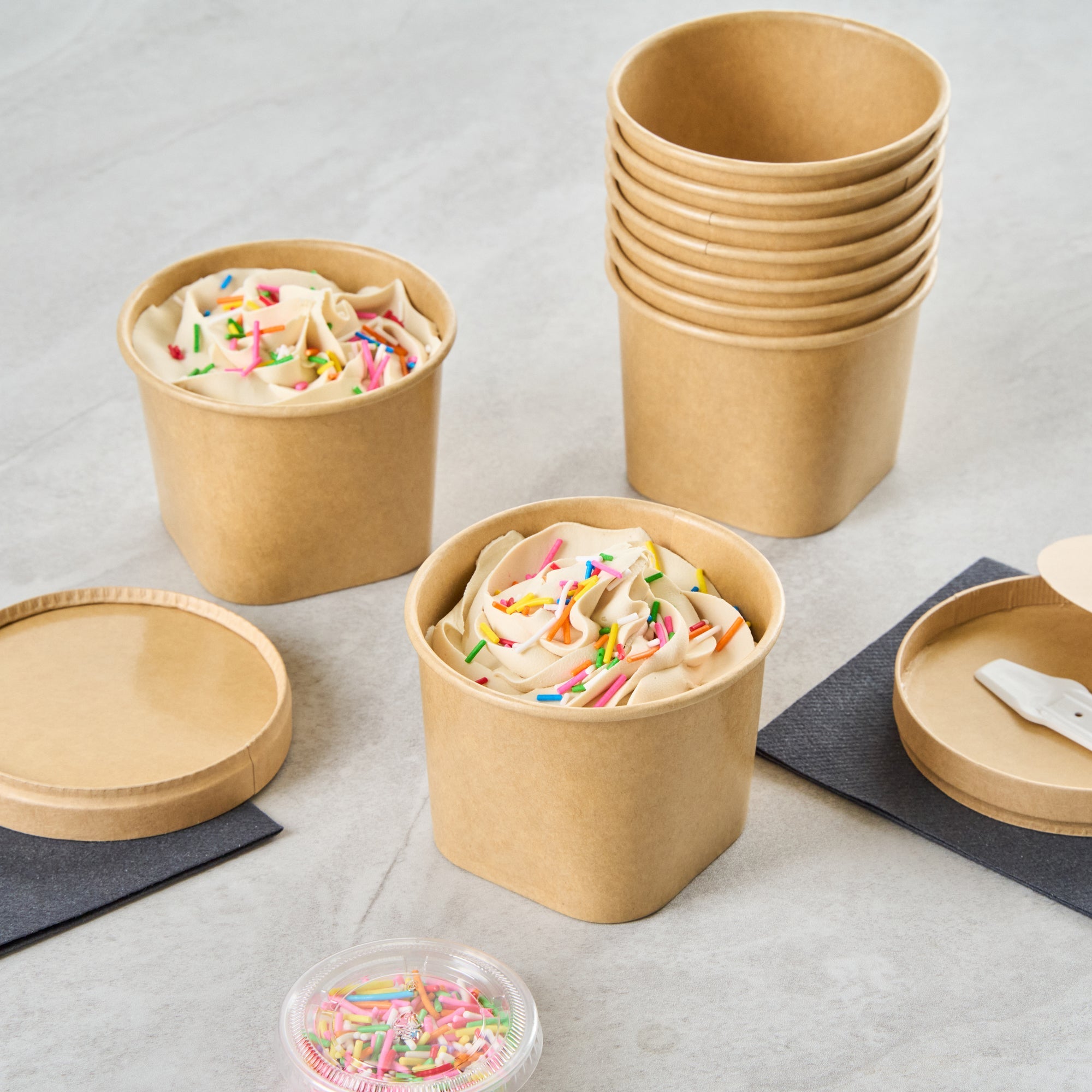 Coppetta 12 oz Round Kraft Paper To Go Cup - with Square Bottom - 3 3/4" x 3 3/4" x 2 3/4" - 200 count box