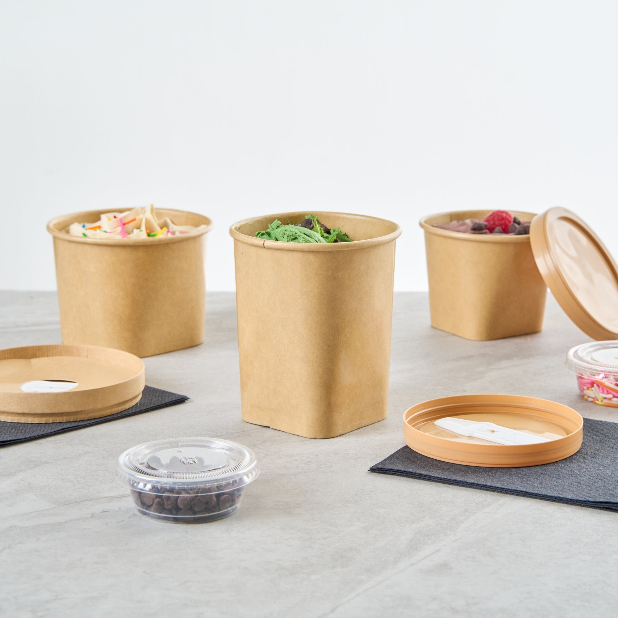 Coppetta 13 oz Round Kraft Paper To Go Cup - with Square Bottom - 3 1/2" x 3 1/2" x 4" - 50 count box