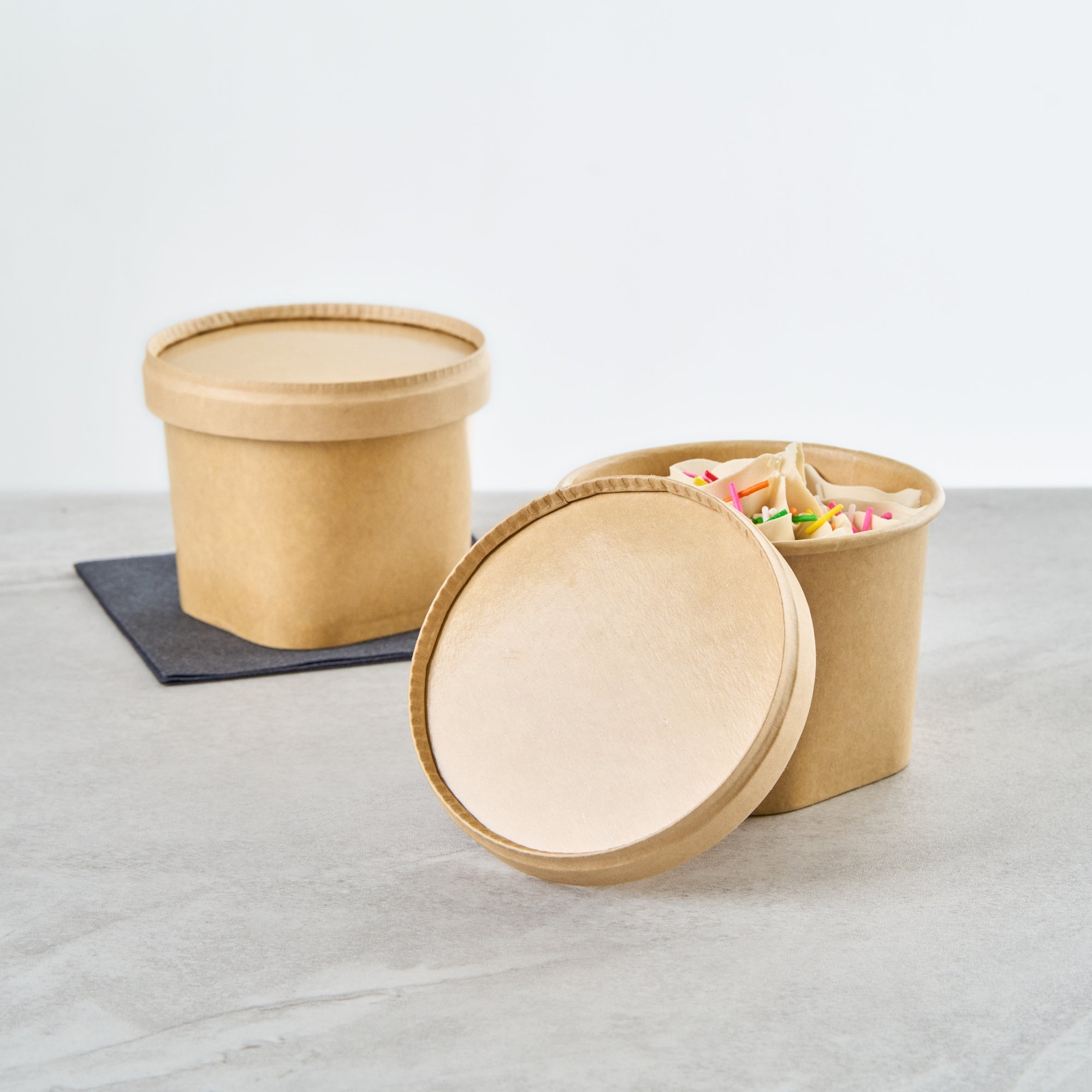 Coppetta Round Brown Paper Lid - Fits 12 oz To Go Cup, with Spoon - 3 3/4" x 3 3/4" x 1/2" - 200 count box