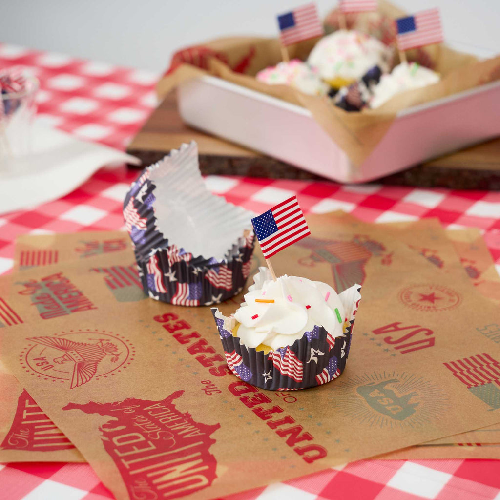 Panificio 4 oz Petal Paper Baking Cup - American Flag, Ridged, Greaseproof - 2 1/4" x 2 1/4" x 1 1/2" - 200 count box