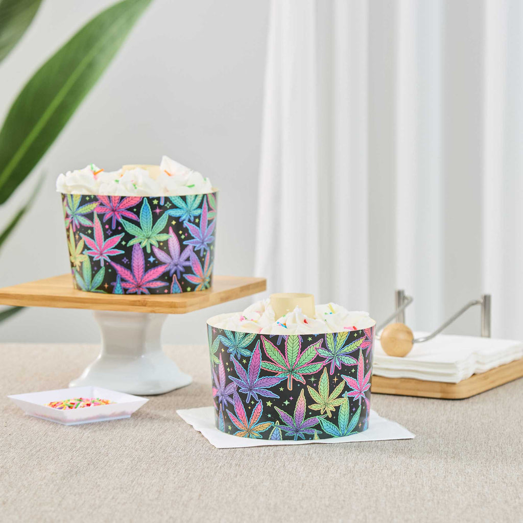 Panificio 38 oz Paper Angel Food Tube Pan - Trippy Leaf Print, Greaseproof - 5" x 5" x 3 3/4" - 100 count box