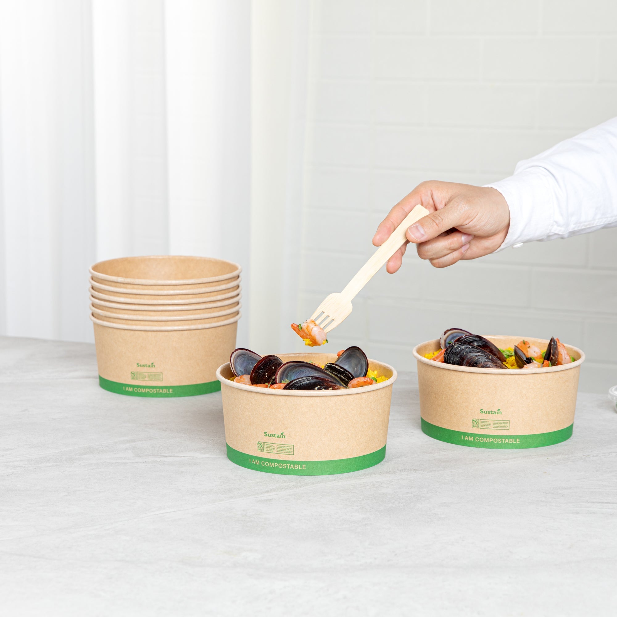 Sustain 44 oz Round Kraft Paper Take Out Container - Compostable - 6 1/2" x 6 1/2" x 3" - 50 count box