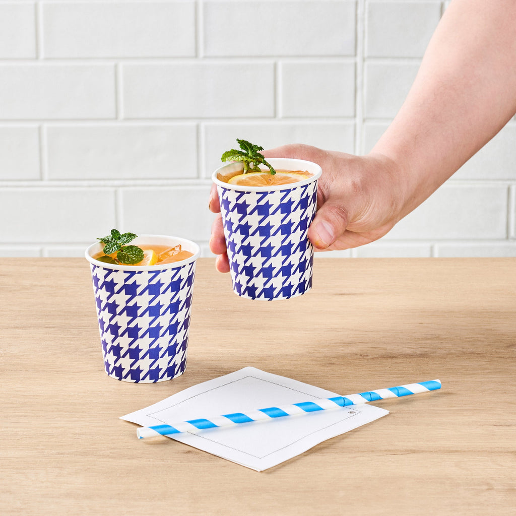 Chef 101 7 oz Round Blue Houndstooth Paper Cold Cup - 2 3/4" x 2 3/4" x 3" - 500 count box