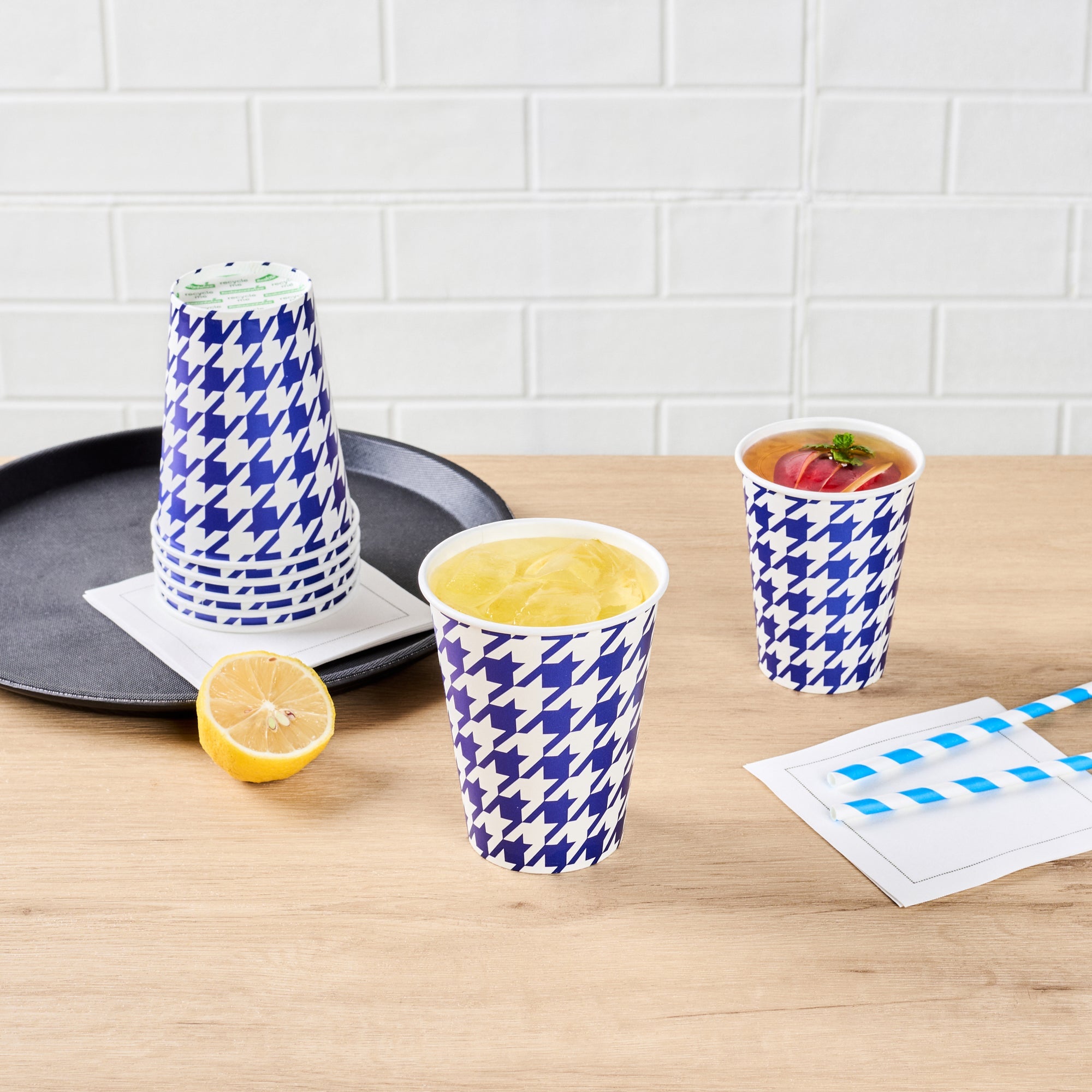 Chef 101 12 oz Round Blue Houndstooth Paper Cold Cup - 3 1/2" x 3 1/2" x 4 1/4" - 500 count box