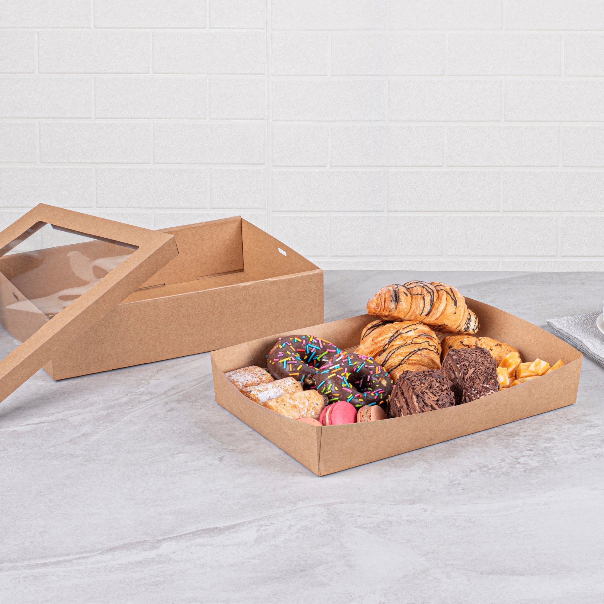 Cater Tek Kraft Paper Insert - Fits Rectangle Catering Box - 13 1/2" x 9 1/4" x 2 1/2" - 100 count box