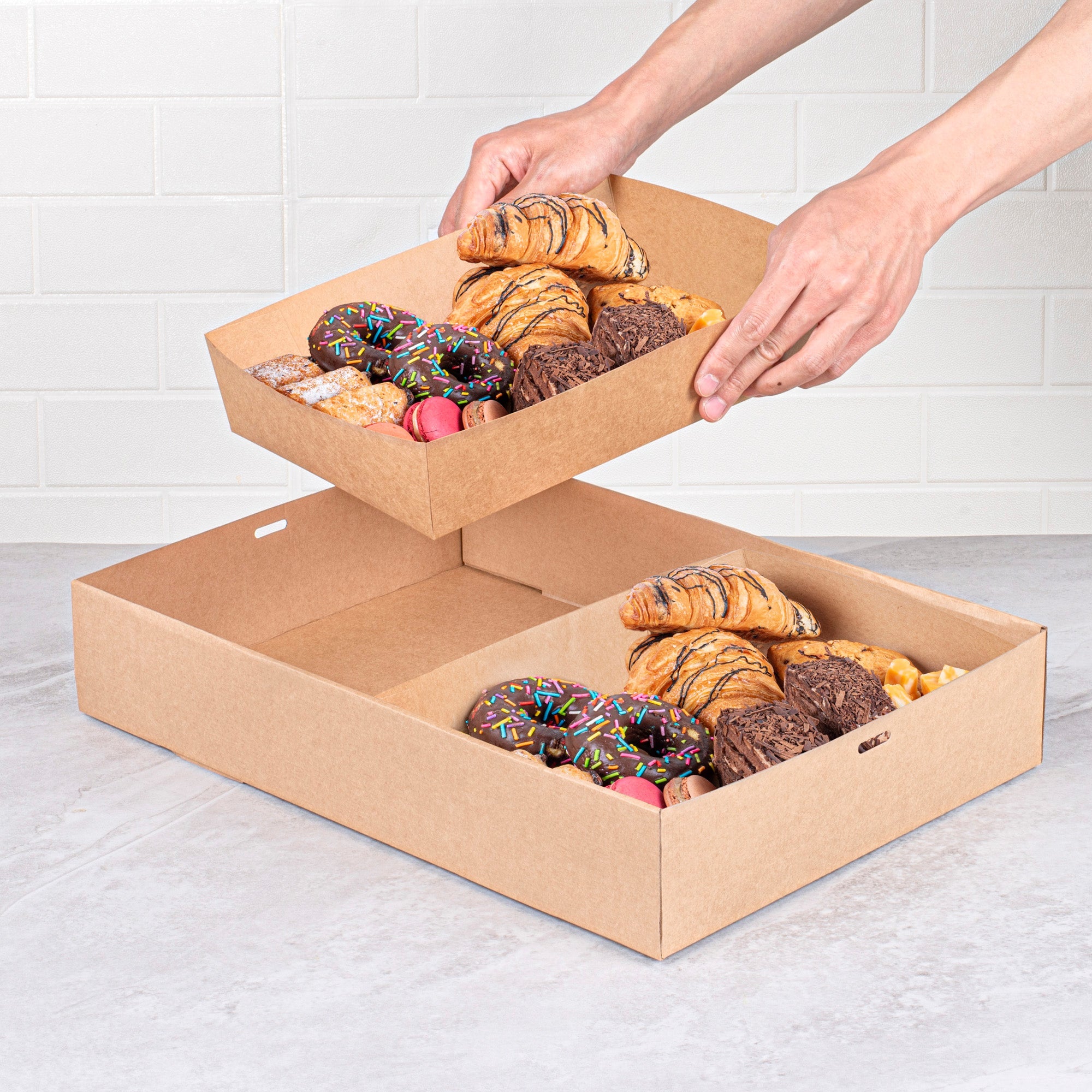 Cater Tek Kraft Paper Insert - Fits Rectangle Catering Box - 11 1/2" x 8 1/4" x 2 1/2" - 200 count box