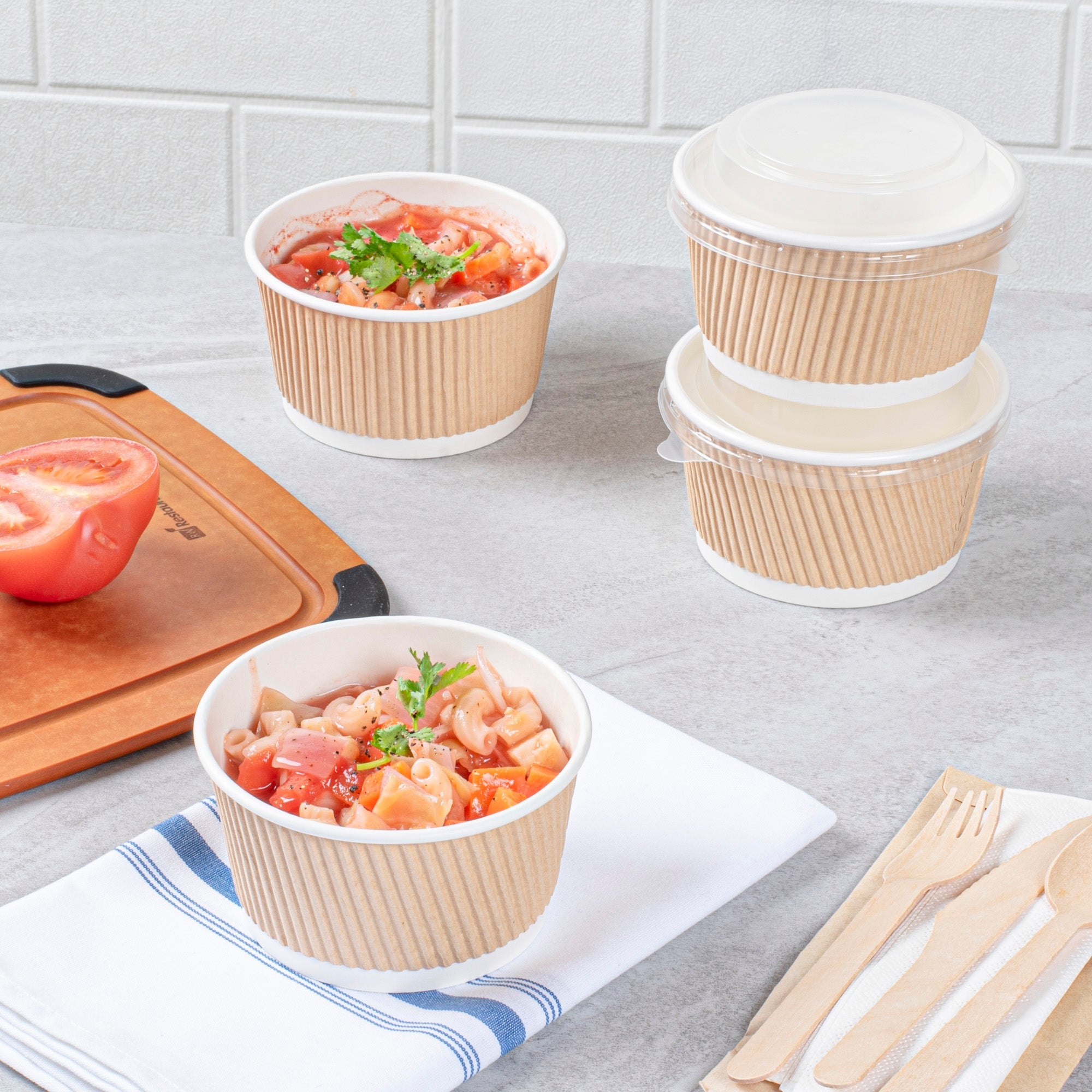 Bio Tek 12 oz Round Kraft PE Lined Paper Soup Container - Ripple Wall - 3 1/2" x 3 1/2" x 2 1/4" - 200 count box