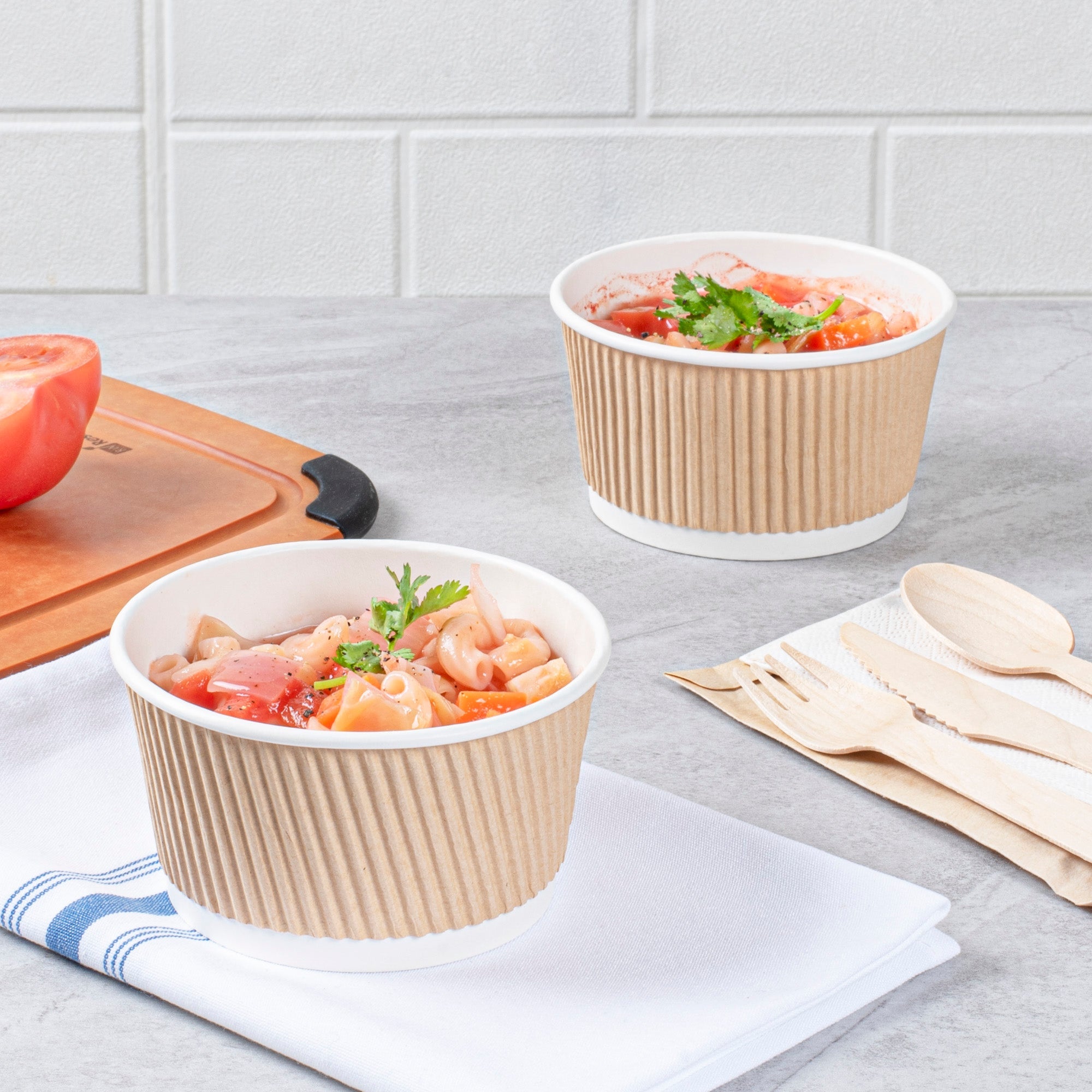 Bio Tek 12 oz Round Kraft PE Lined Paper Soup Container - Ripple Wall - 3 1/2" x 3 1/2" x 2 1/4" - 200 count box