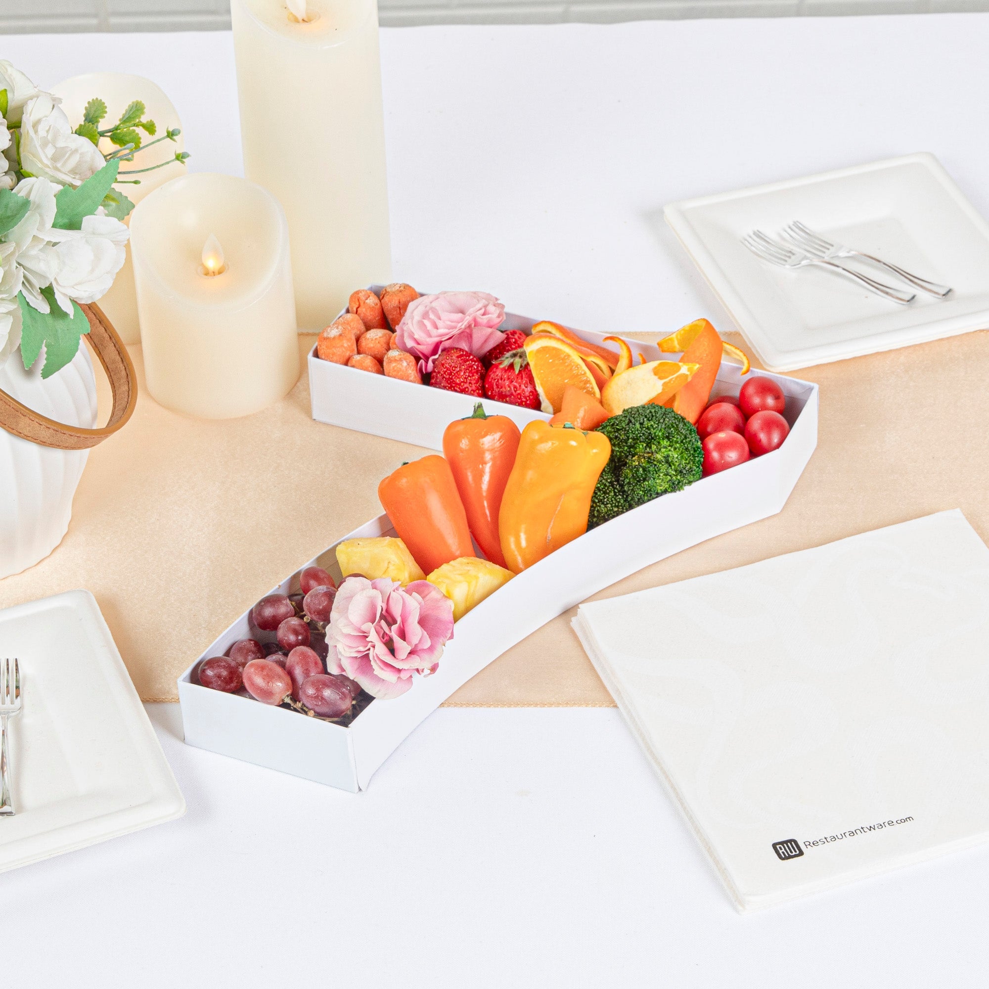 Chef 101 White Paper Charcuterie Fillable Number 7 Tray - 12" x 10" x 1 1/2" - 1 count box