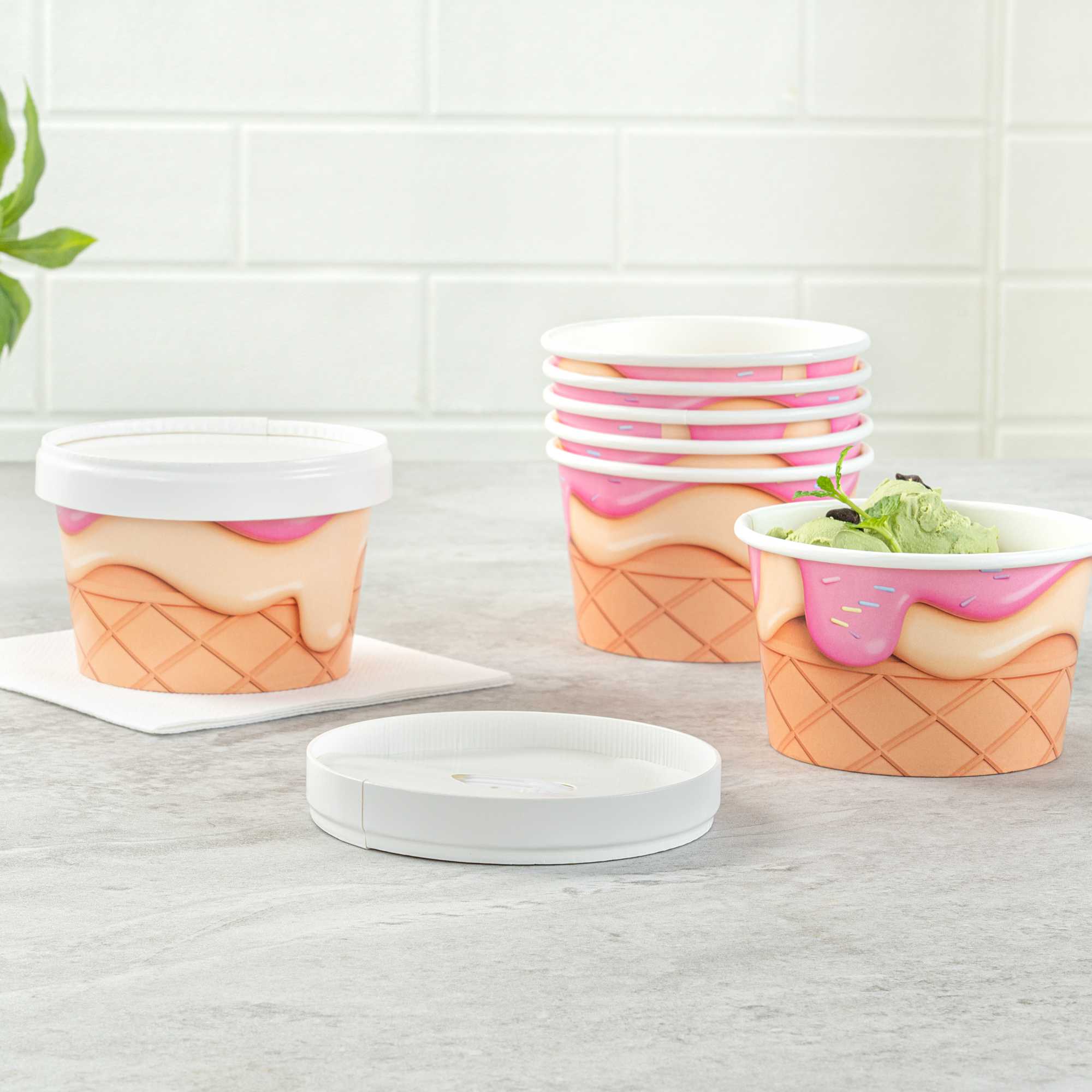 Coppetta Round White Paper Lid - Fits 8 oz To Go Cup, with Spoon - 3 3/4" x 3 3/4" x 3/4" - 50 count box
