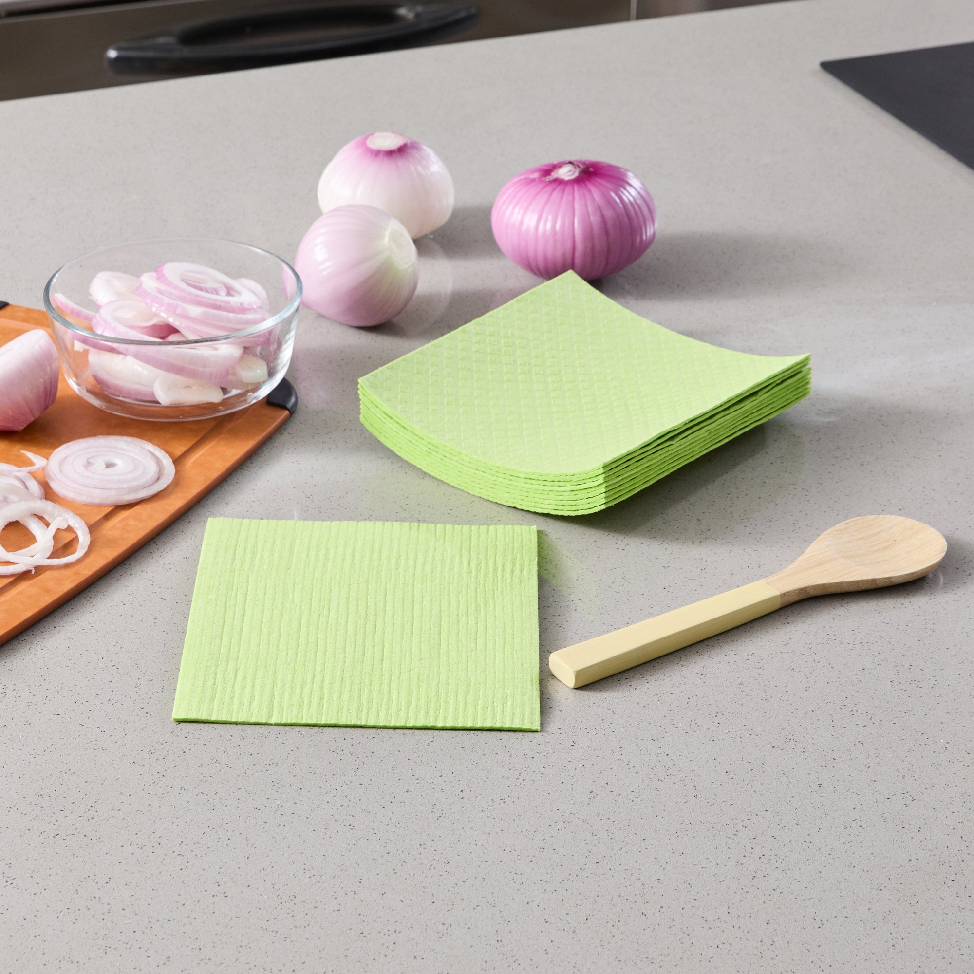 Clean Tek Professional Green Reusable Swedish Dishcloth - 6 3/4" x 7 3/4" - 200 count box