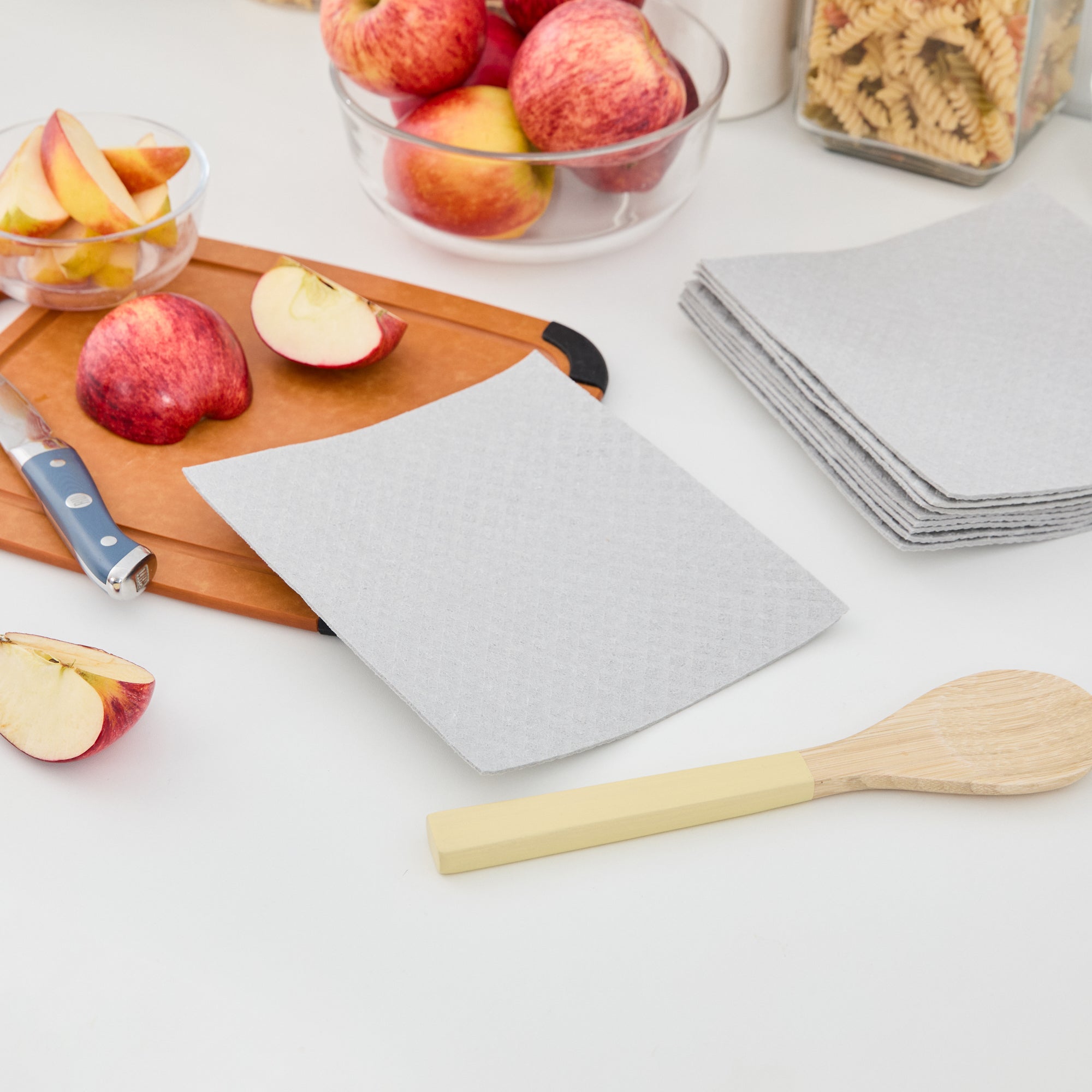 Clean Tek Professional Gray Reusable Swedish Dishcloth - 6 3/4" x 7 3/4" - 200 count box