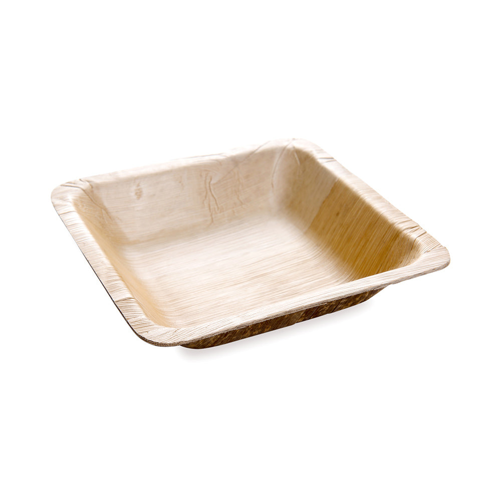 Bambuddha Square Natural Bamboo Leaf Salad Plate - 7" x 1 1/2" x 7" - 50 count box