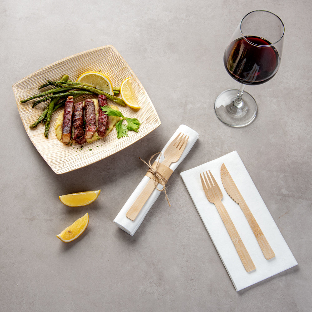 Bambuddha Natural Bamboo Fork / Knife Set - with White Napkin - 6 3/4" x 3 1/4" x 3/4" - 100 count box