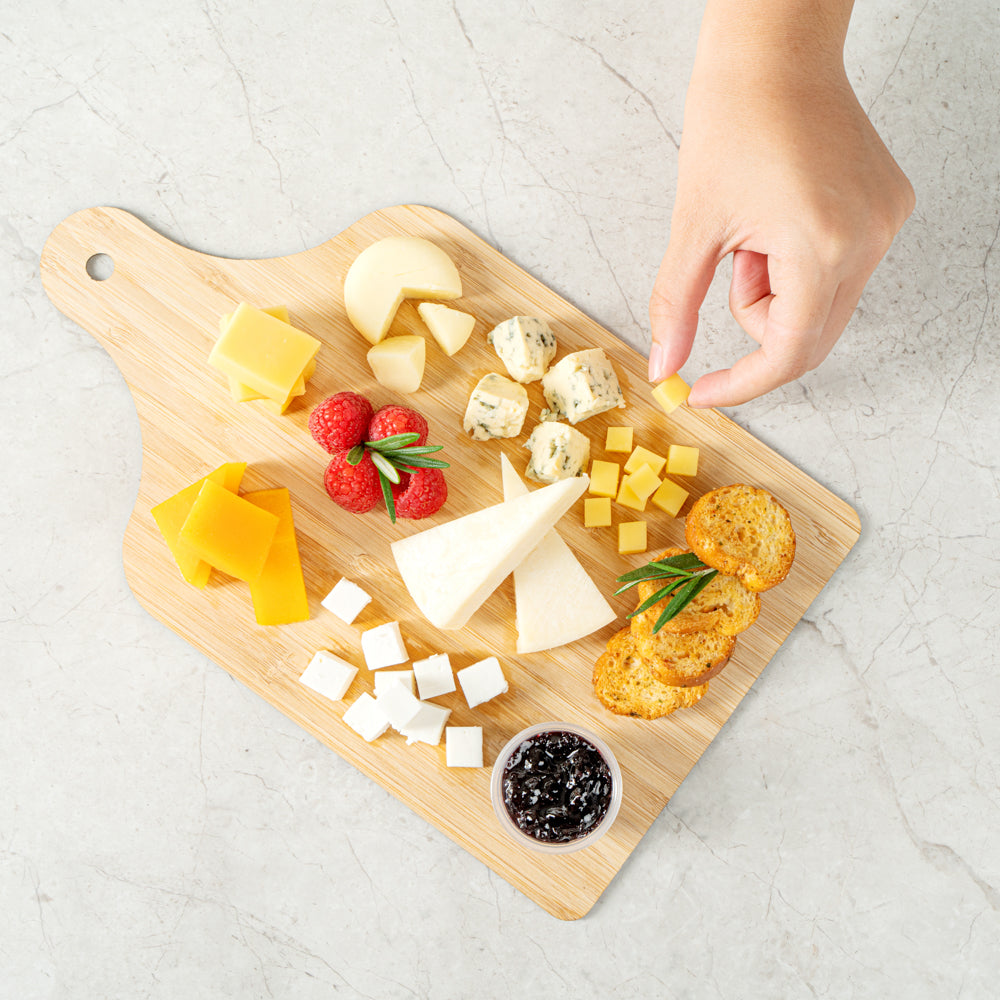 Nature Tek Bamboo Disposable Cheese / Charcuterie Board - 11 3/4" x 7" - 20 count box
