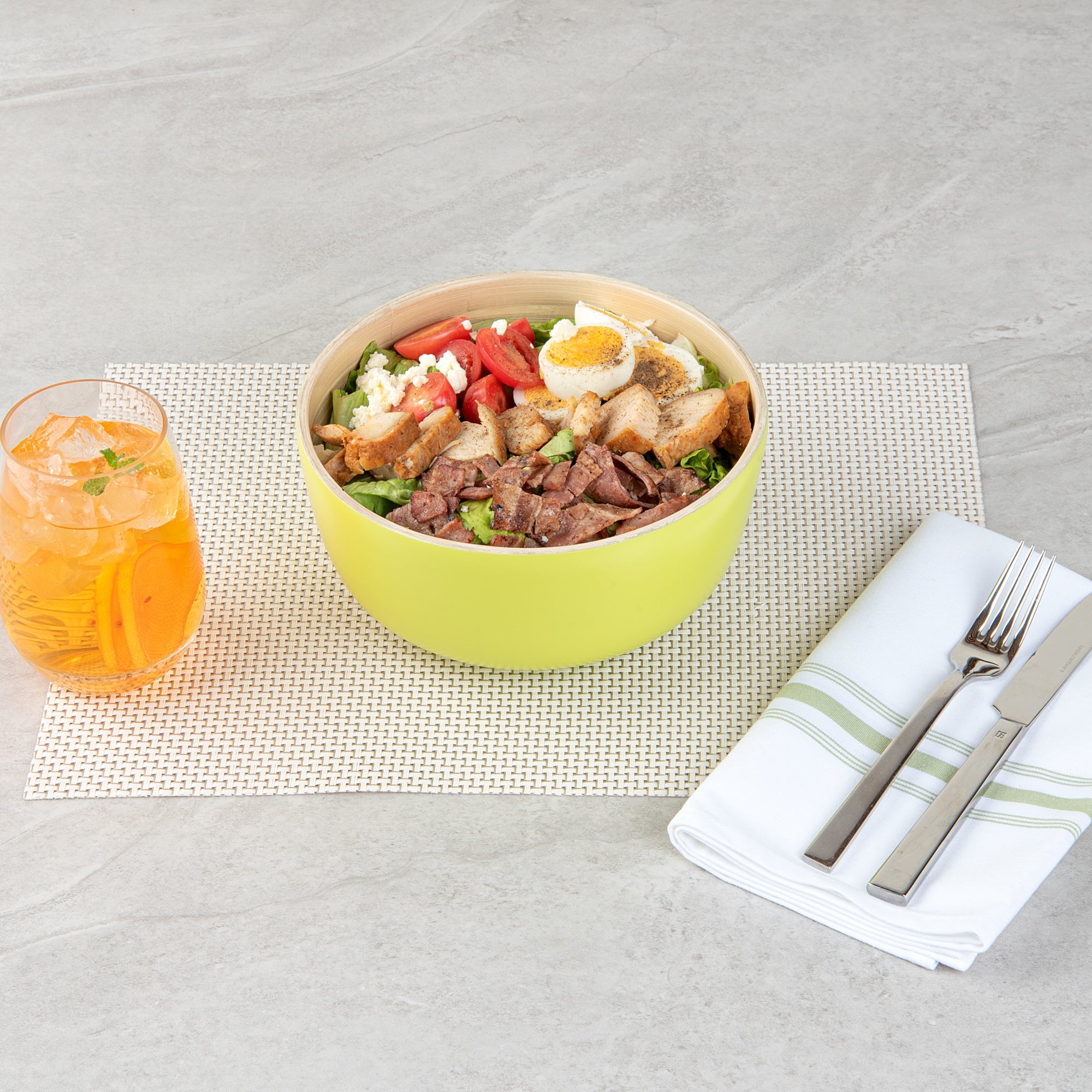 Bambuddha 15 oz Round Green Spun Bamboo Small Salad Bowl - 7 3/4" x 7 3/4" x 4" - 1 count box