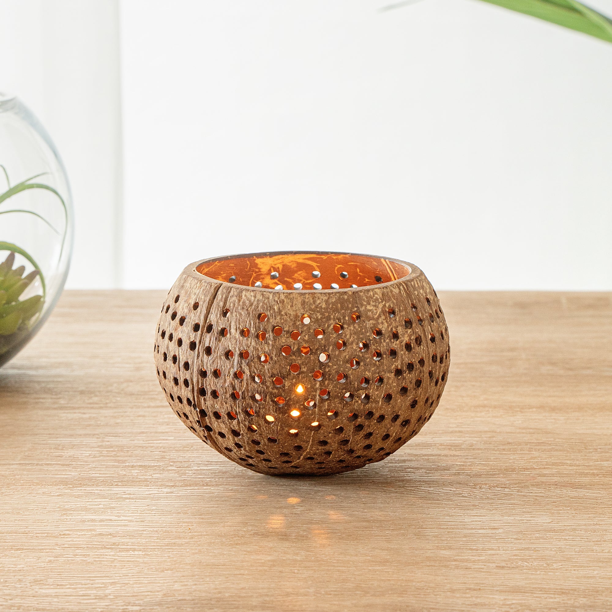 Coco Casa Tan Handmade Coconut Shell Candle Holder - Dotted Pattern - 4" x 4" x 3 1/4" - 1 count box
