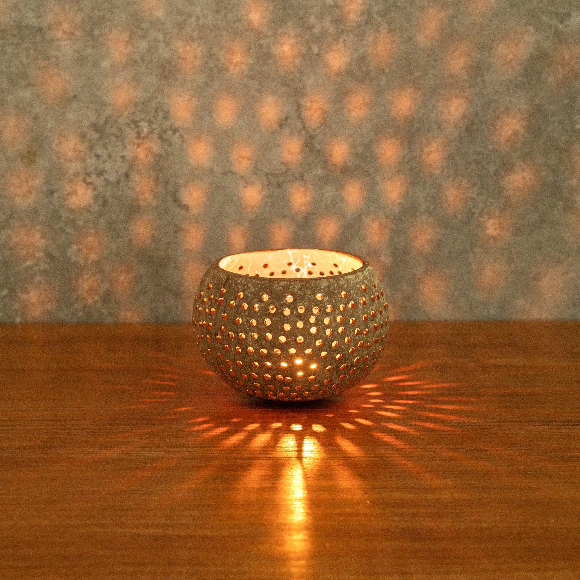 Coco Casa Tan Handmade Coconut Shell Candle Holder - Dotted Pattern - 4" x 4" x 3 1/4" - 1 count box