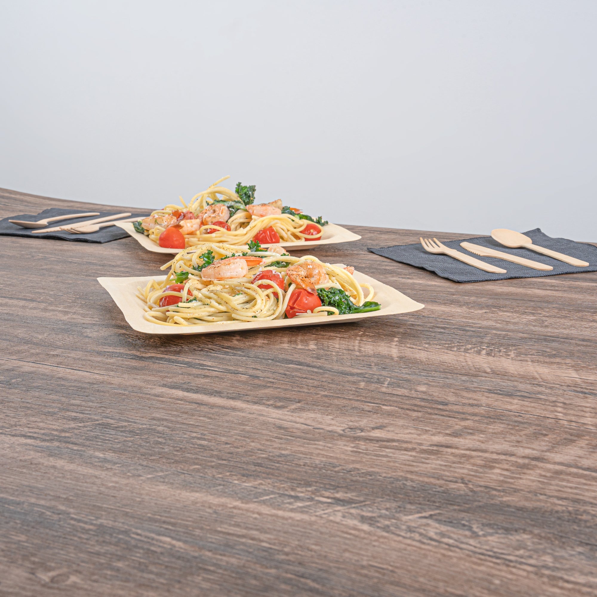 Taipei Square Natural Poplar Plate - 8 1/2'' x 8 1/2'' x 3/4'' - 50 count box