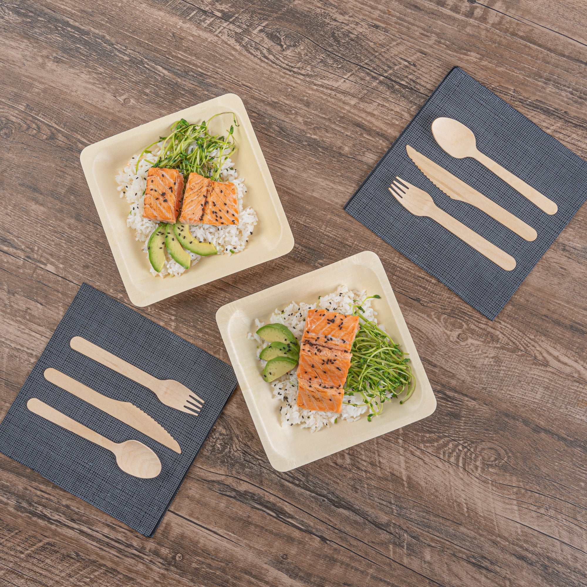 Taipei Square Natural Poplar Plate - 7'' x 7'' x 1'' - 200 count box