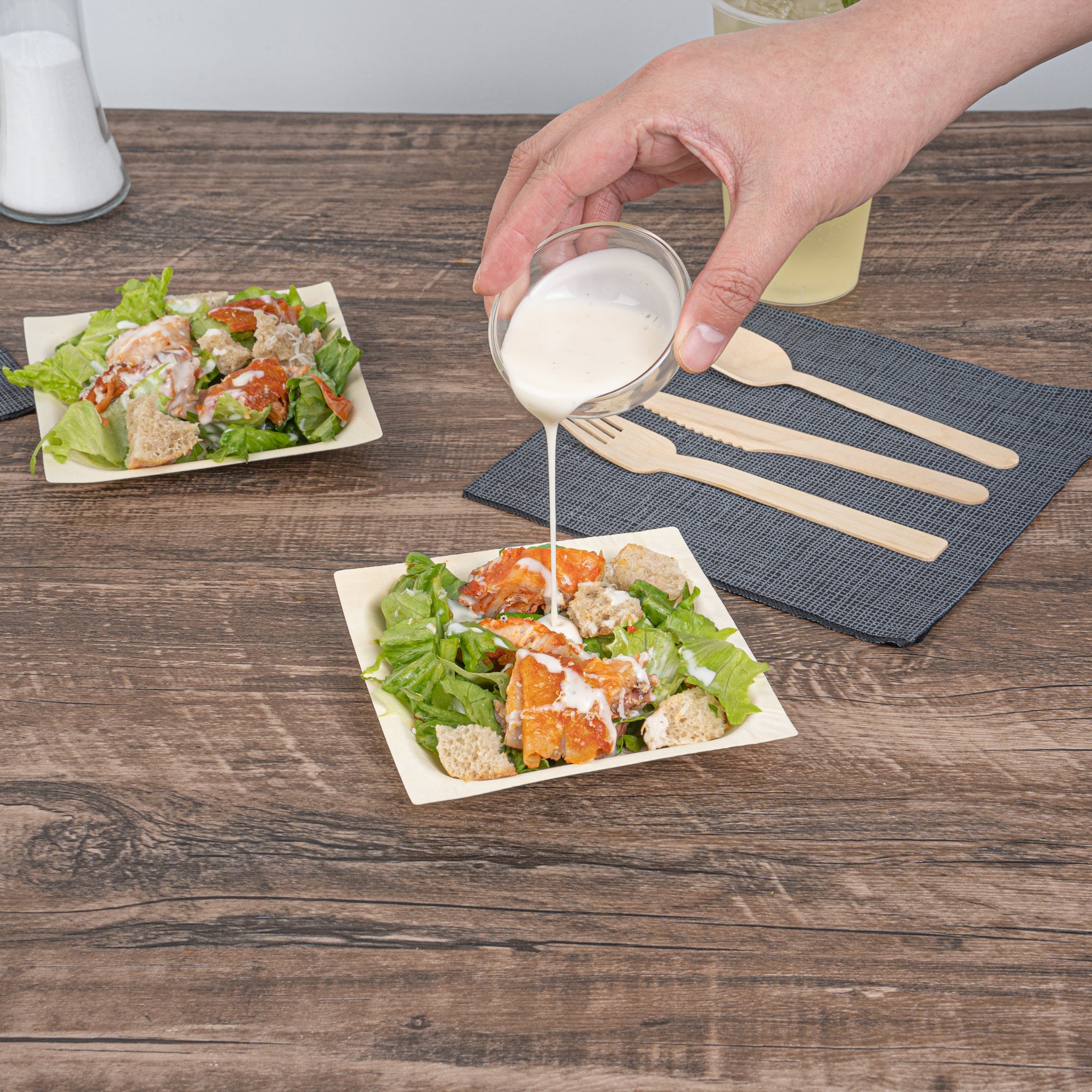 Taipei Square Natural Poplar Plate - 5'' x 5'' x 1/2'' - 200 count box