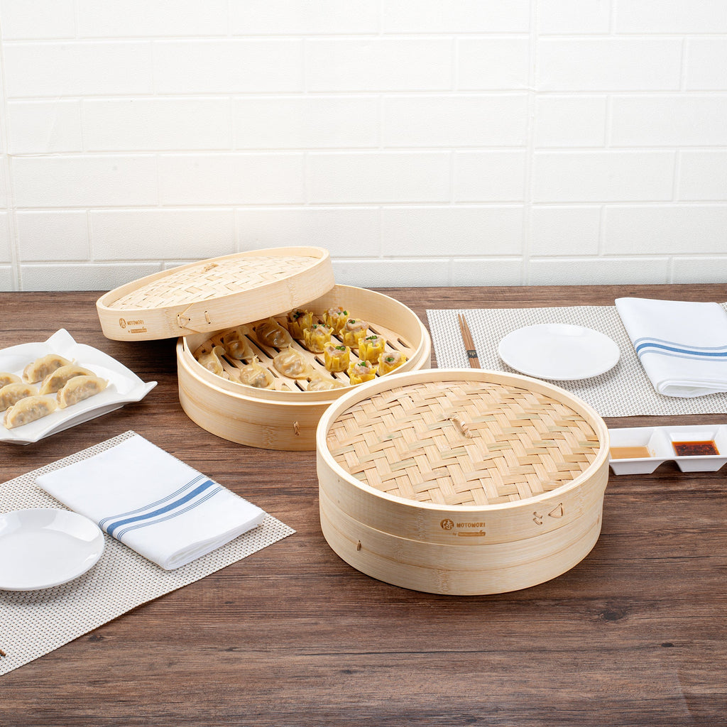 Motomori Round Natural Bamboo Steamer - 12'' x 12'' x 4'' - 1 count box