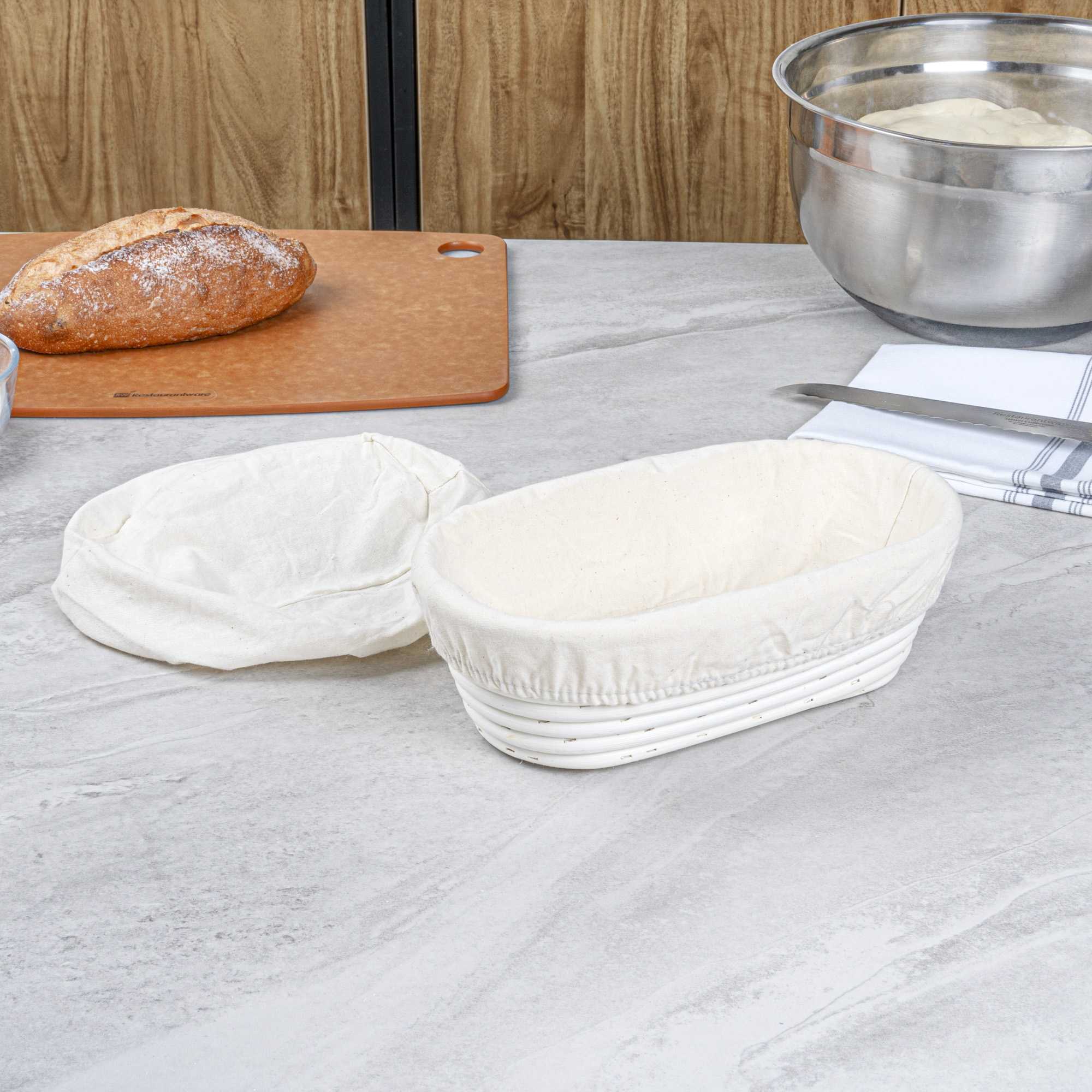 Pastry Tek Rattan Oval Natural Banneton Proofing Basket - with 2 Cotton Liners - 9 3/4" x 6" x 3" - 1 count box
