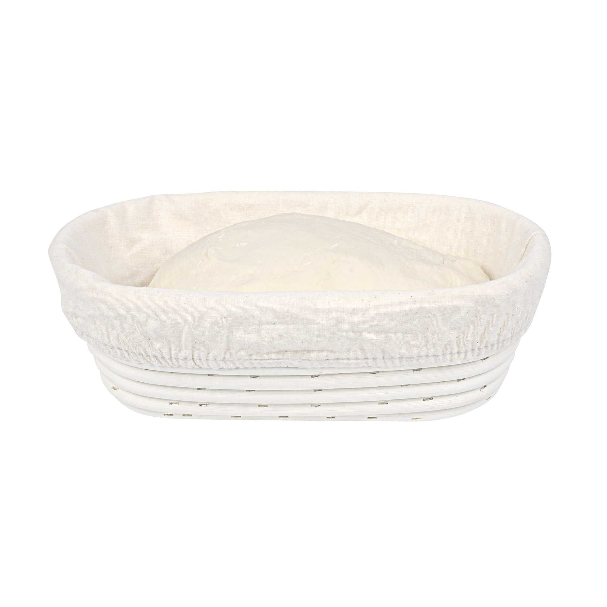 Pastry Tek Rattan Oval Natural Banneton Proofing Basket - with 2 Cotton Liners - 9 3/4" x 6" x 3" - 1 count box