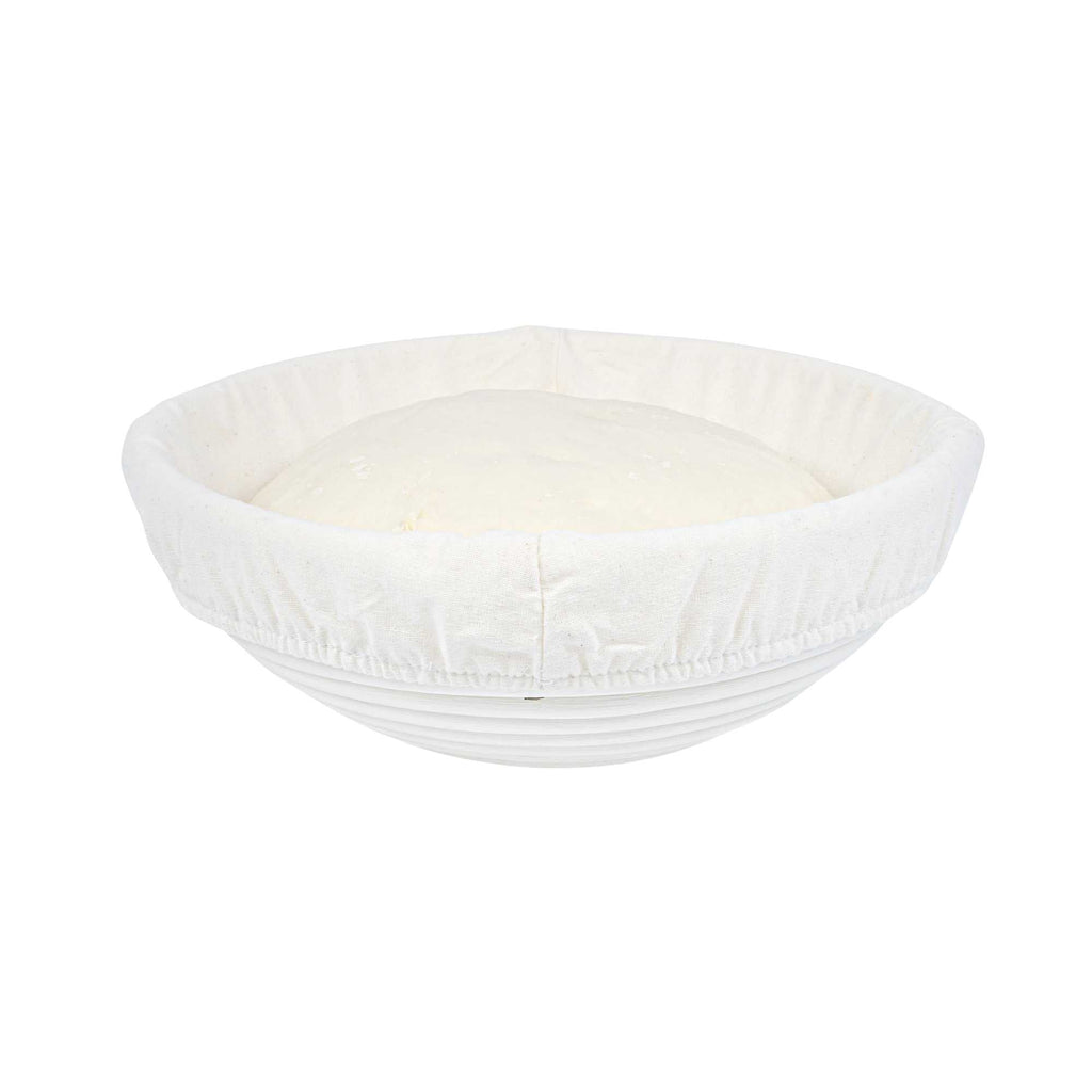 Pastry Tek Rattan Round Natural Banneton Proofing Basket - with 2 Cotton Liners - 9" x 9" x 3 1/4" - 10 count box
