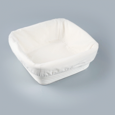 Pastry Tek Rattan Square Natural Banneton Proofing Basket - with 2 Cotton Liners - 9 3/4" x 9 3/4" x 4" - 1 count box