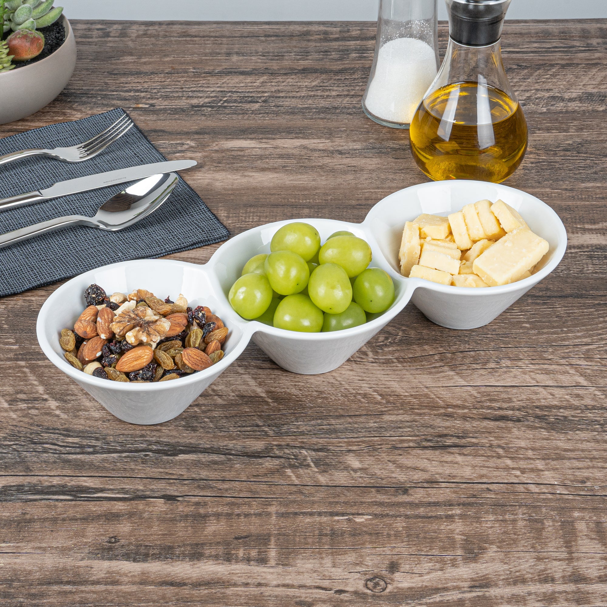 Chef 101 18 oz Round White Porcelain Modern Bowl Set - 13 1/2" x 5" x 2 1/4" - 1 count box