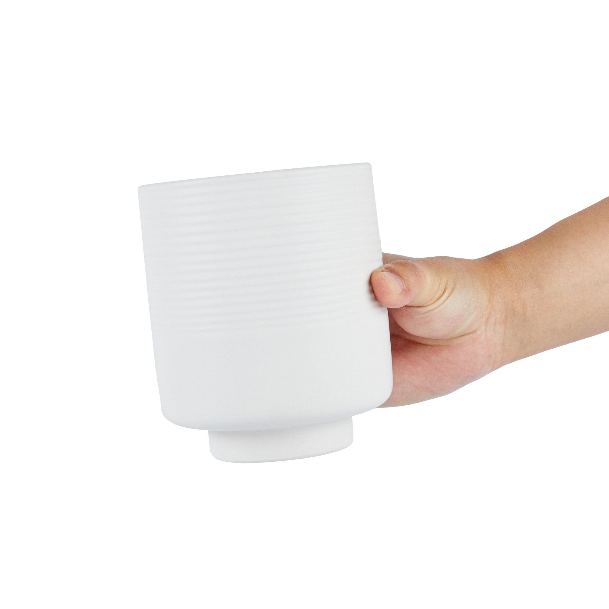 Table Art White Ceramic Tea Cup Vase - 4 1/2'' x 4 1/2'' x 5'' - 1 count box
