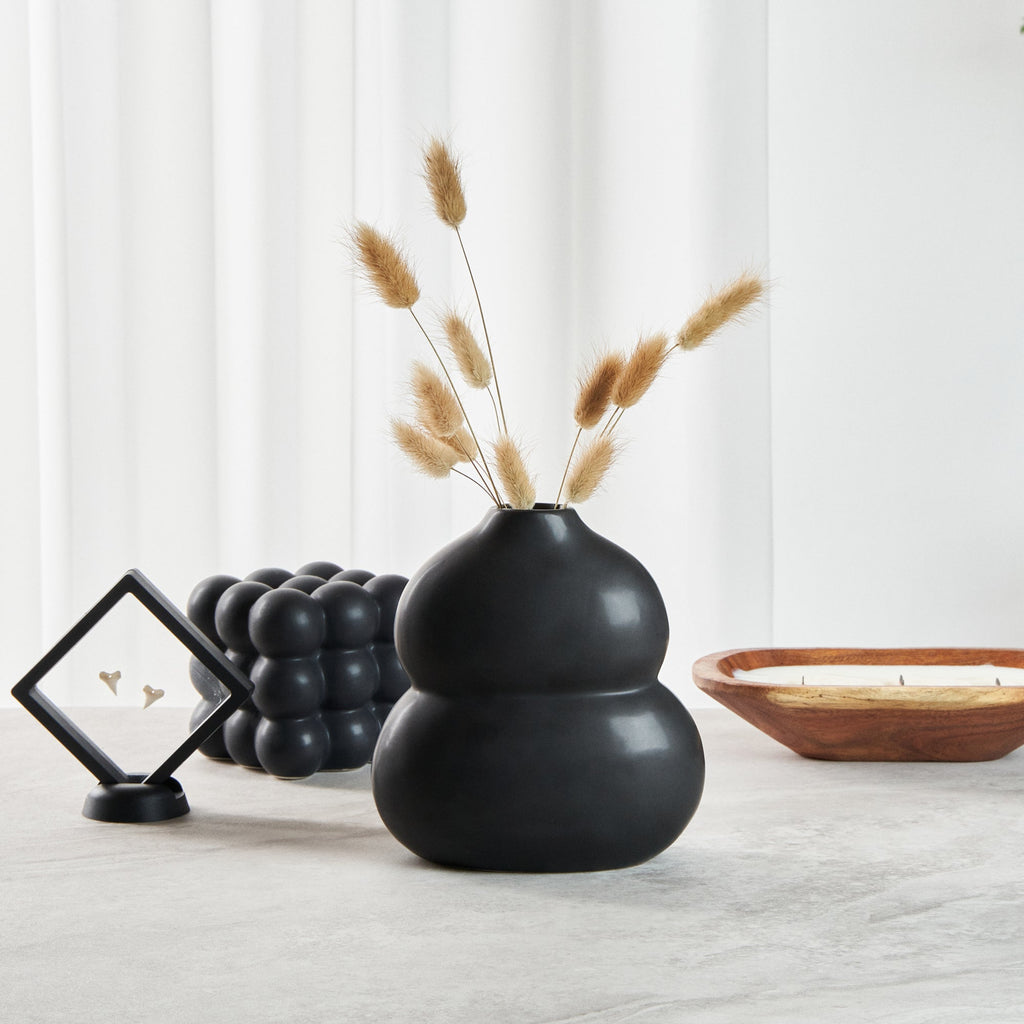 Table Art Black Ceramic Gourd Vase - 6 1/2'' x 4'' x 7'' - 1 count box