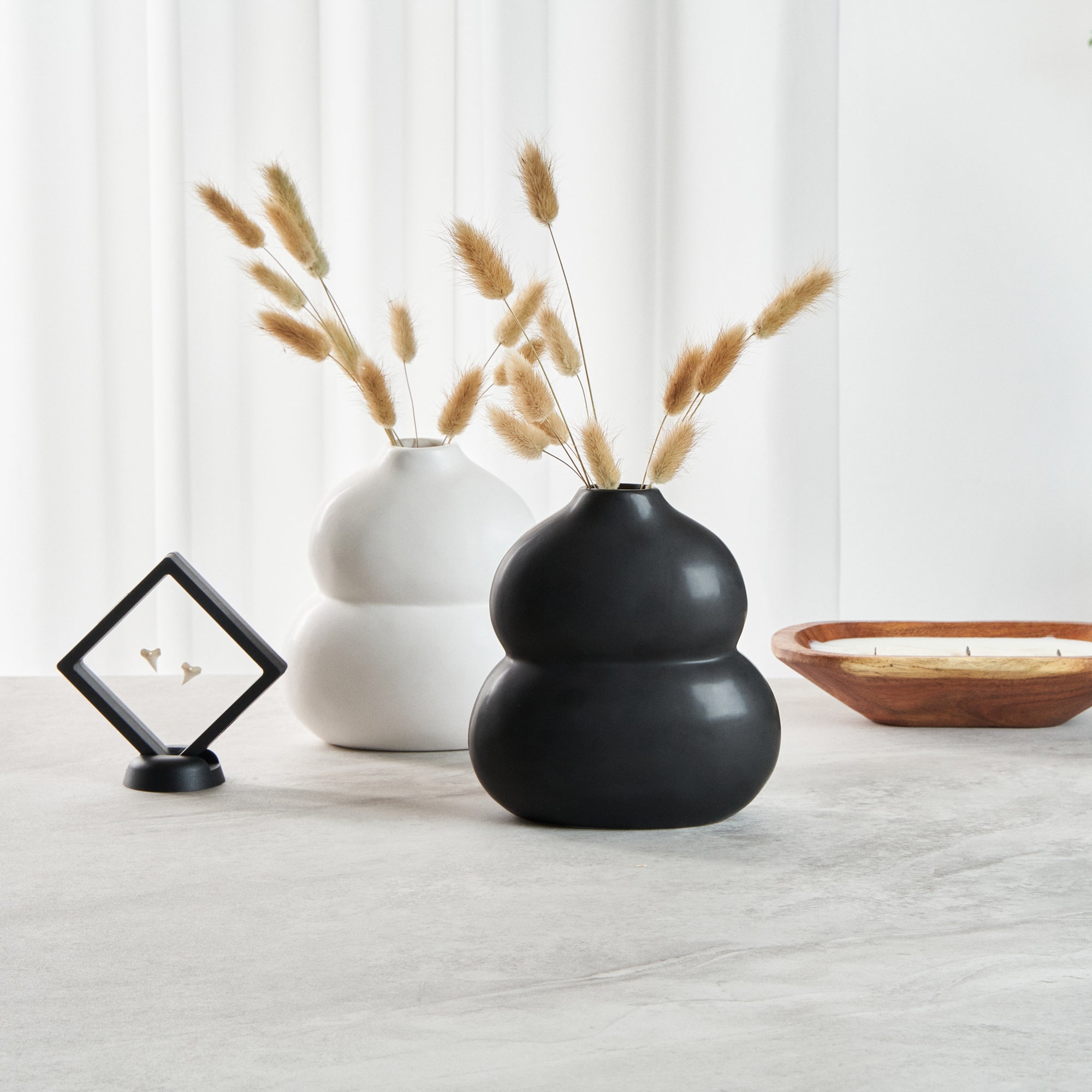 Table Art Black Ceramic Gourd Vase - 6 1/2'' x 4'' x 7'' - 1 count box