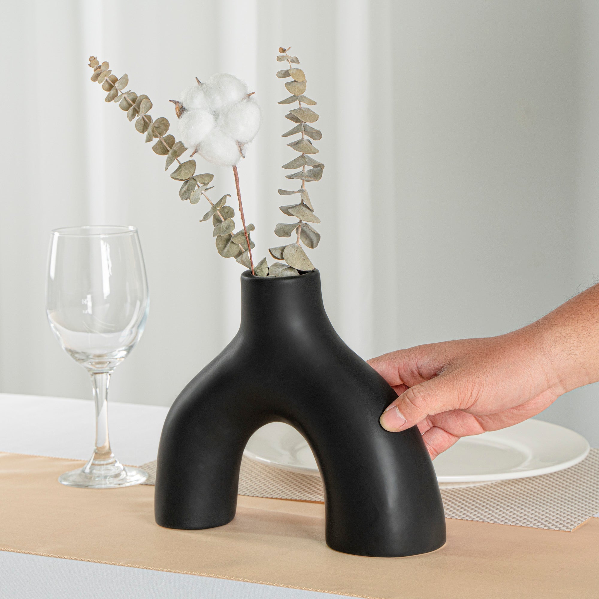 Table Art Black Ceramic Soft Arch Vase - 9'' x 3 1/4'' x 8'' - 1 count box