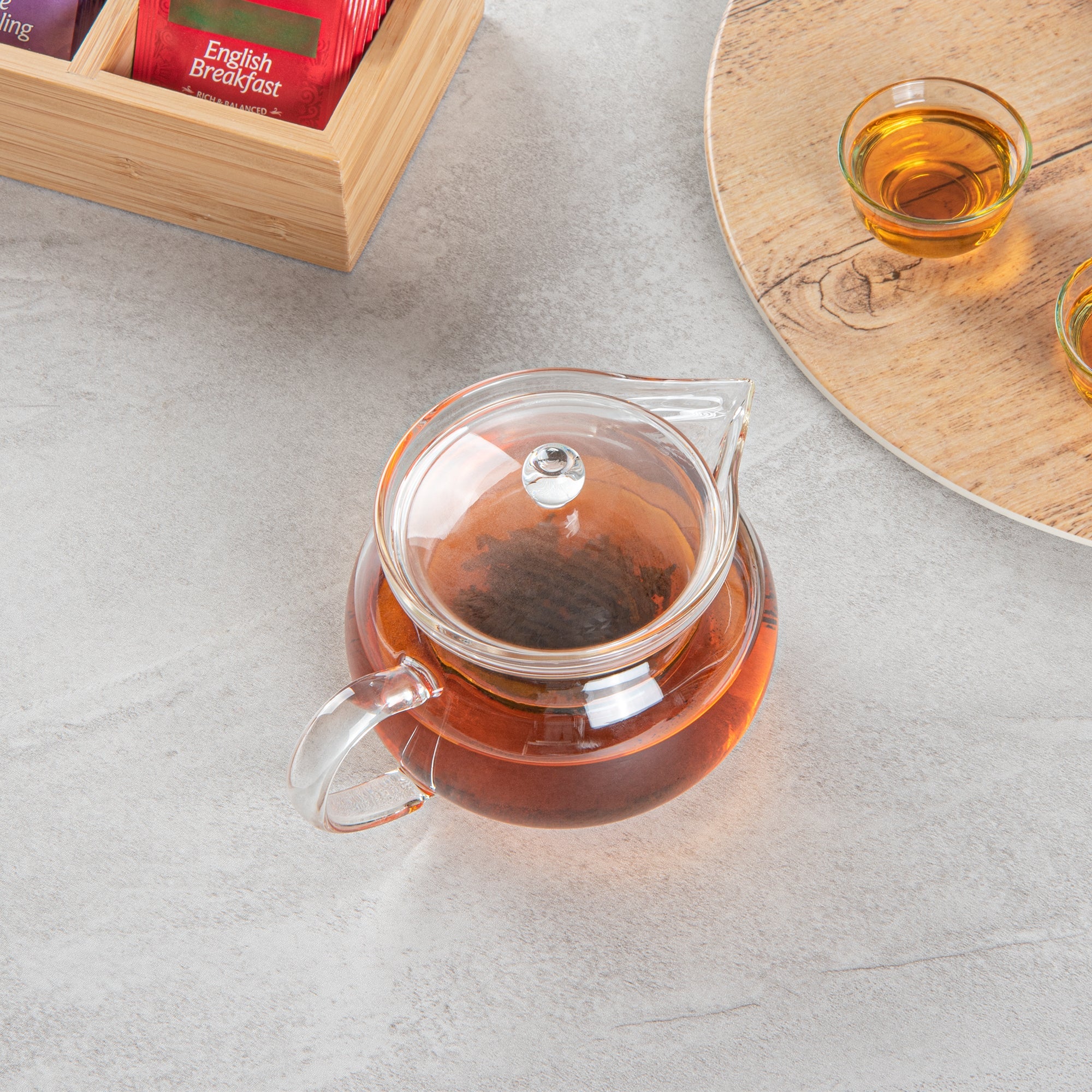 Forma Professional 17 oz Round Glass Teapot - Double Wall - 5 1/4" x 5 1/4" x 5" - 1 count box
