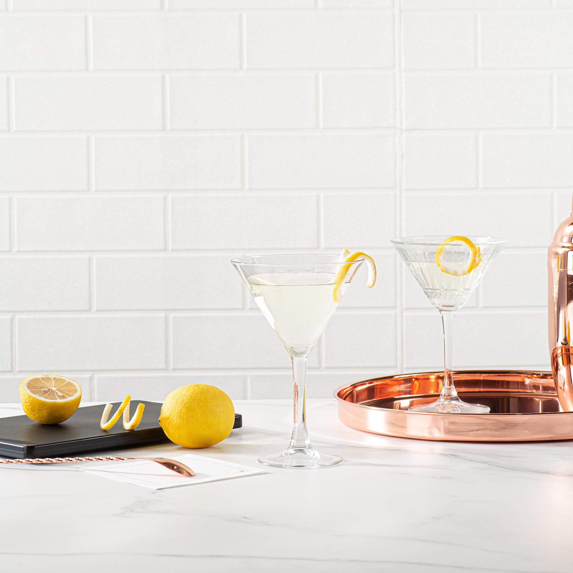 Cascata 9 oz Cocktail Martini Glass - 4 1/2" x 4 1/2" x 7" - 12 count box