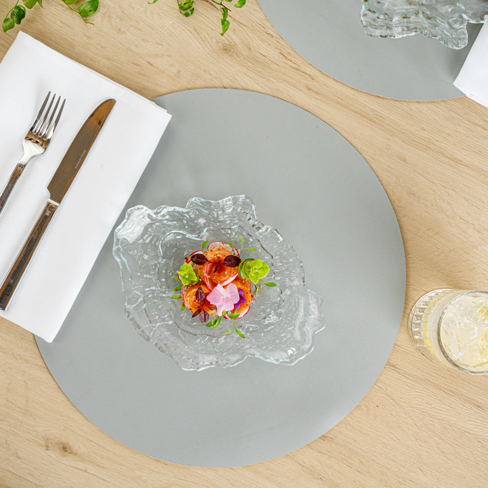 Vetri Abstract Clear Glass Seashell Serving Plate - 8 3/4" x 6 3/4" x 1 3/4" - 1 count box