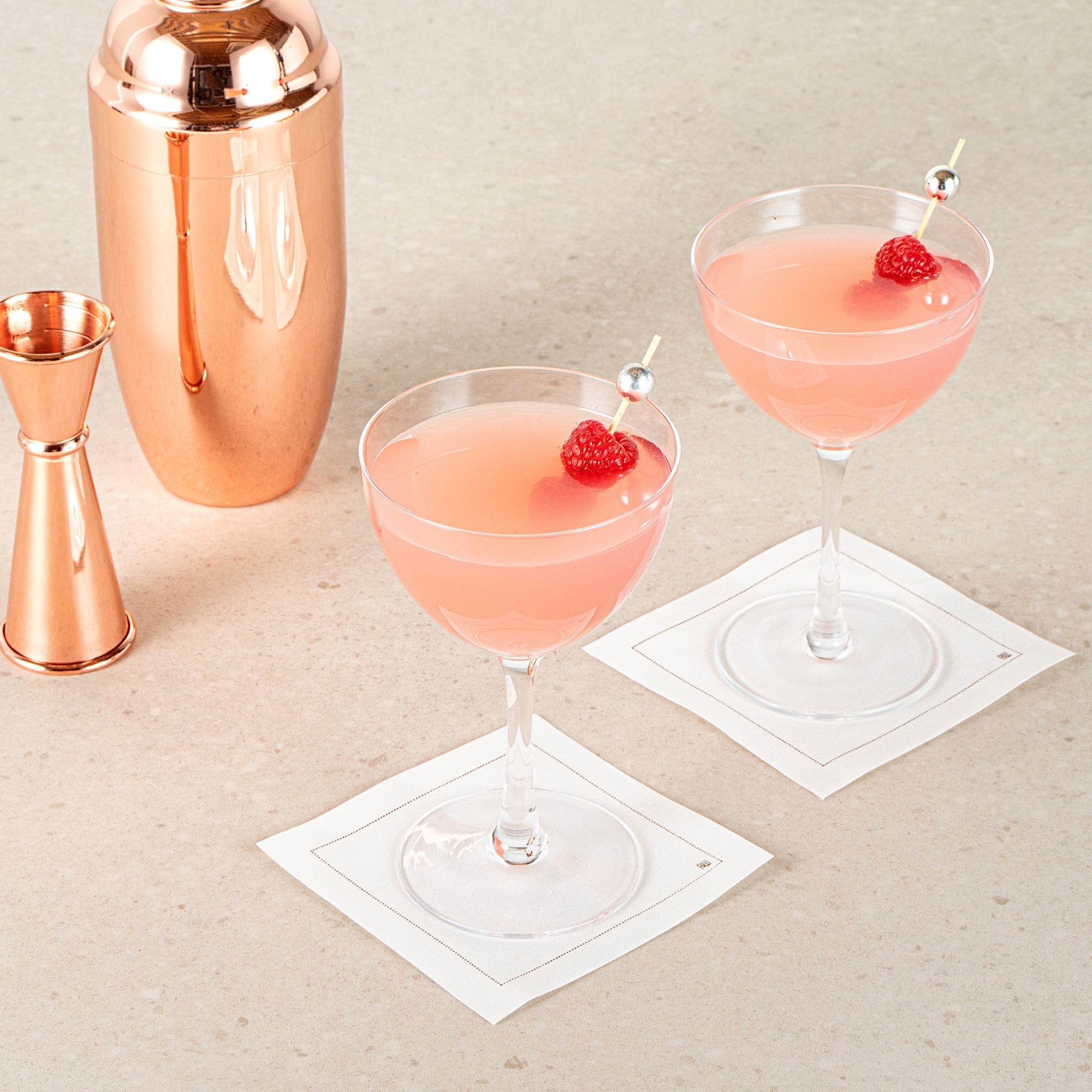 Vetri 8 oz Nick and Nora Glass - 3 3/4" x 3 3/4" x 6" - 24 count box