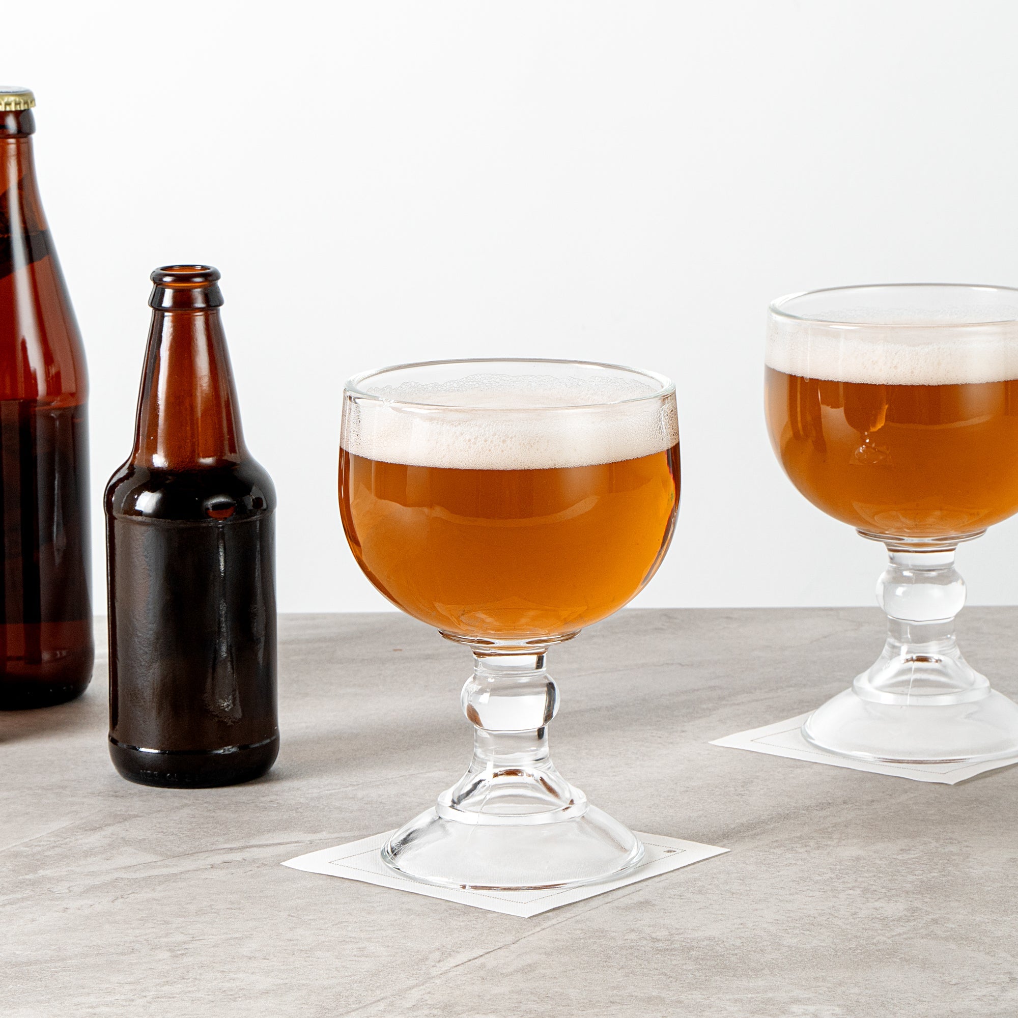 Vetri 18 oz Schooner Glass - 4 1/2" x 4 1/2" x 7" - 24 count box