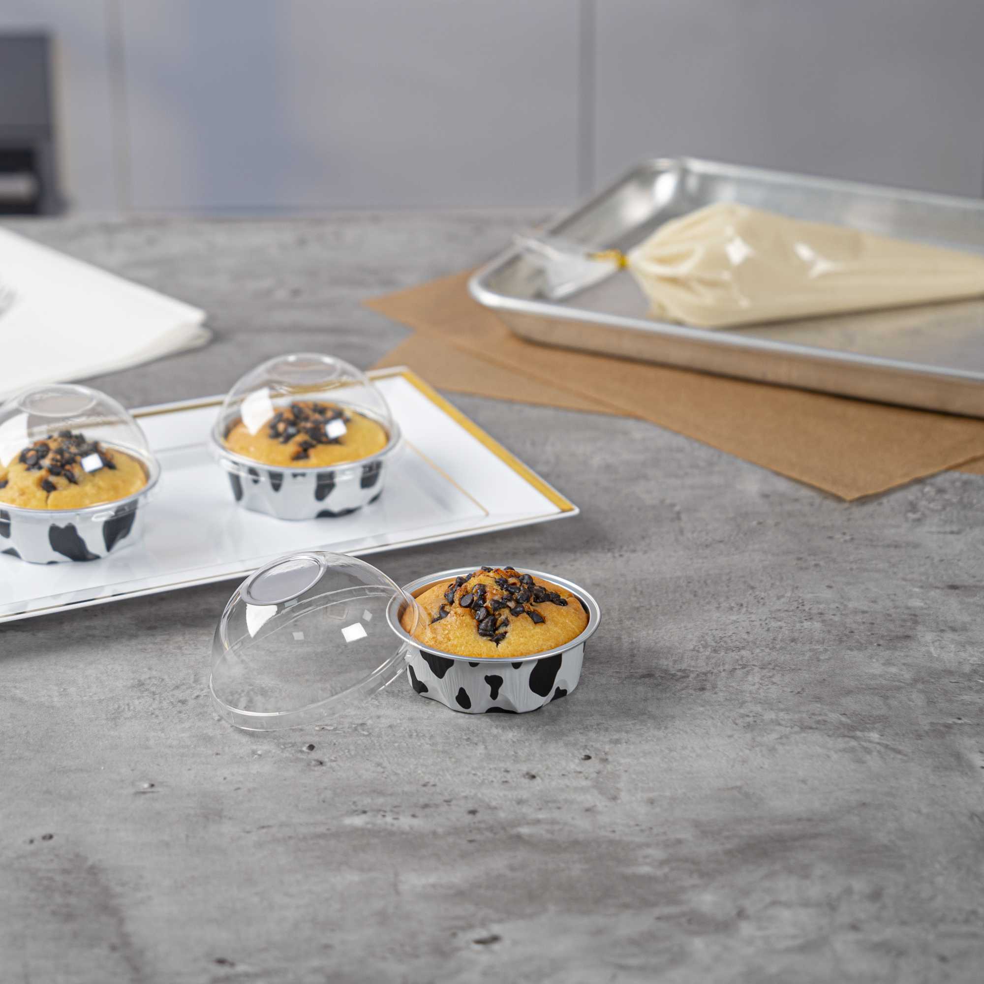 Pastry Tek 3 oz Round Cow Lines Aluminum Baking Cup - with Plastic Dome Lid - 3 1/4" x 3 1/4" x 1" - 100 count box