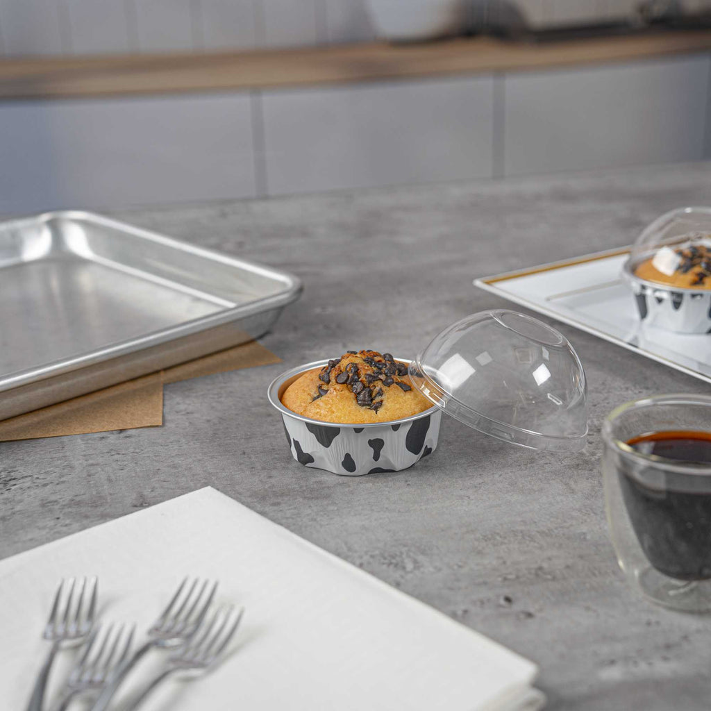 Pastry Tek 3 oz Round Cow Lines Aluminum Baking Cup - with Plastic Dome Lid - 3 1/4" x 3 1/4" x 1" - 100 count box
