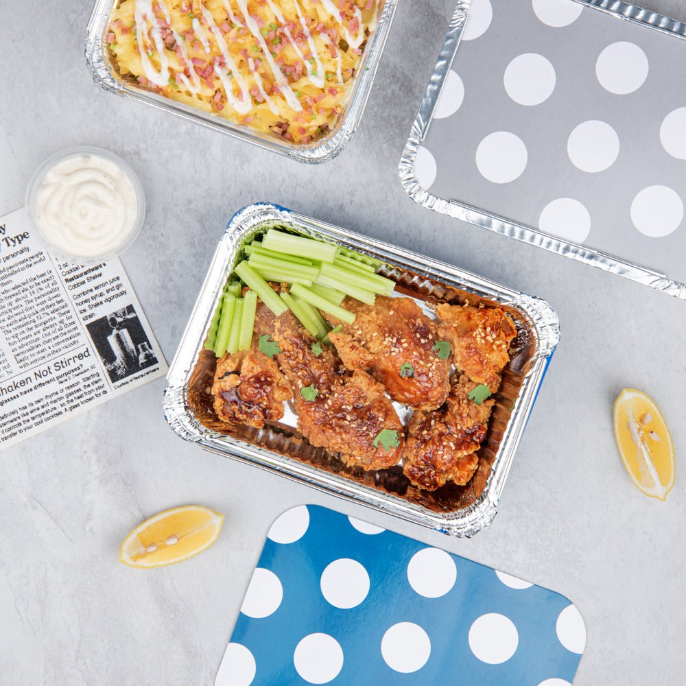 Foil Lux 16 oz Rectangle Blue Aluminum Take Out Container - Polka Dot Paper Lid - 7 1/4" x 5 1/4" x 2" - 50 count box