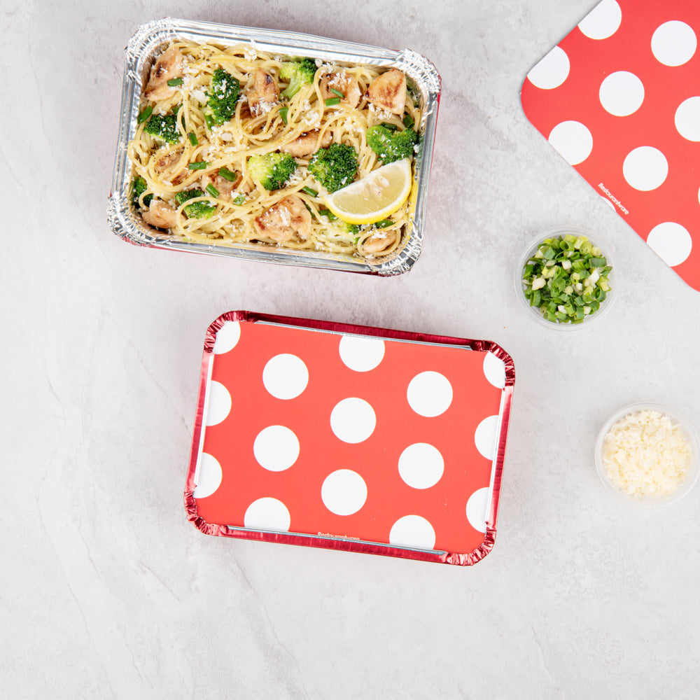 Foil Lux 16 oz Rectangle Red Aluminum Take Out Container - with Polka Dot Paper Lid - 7 1/4" x 5 1/4" x 2" - 200 count box