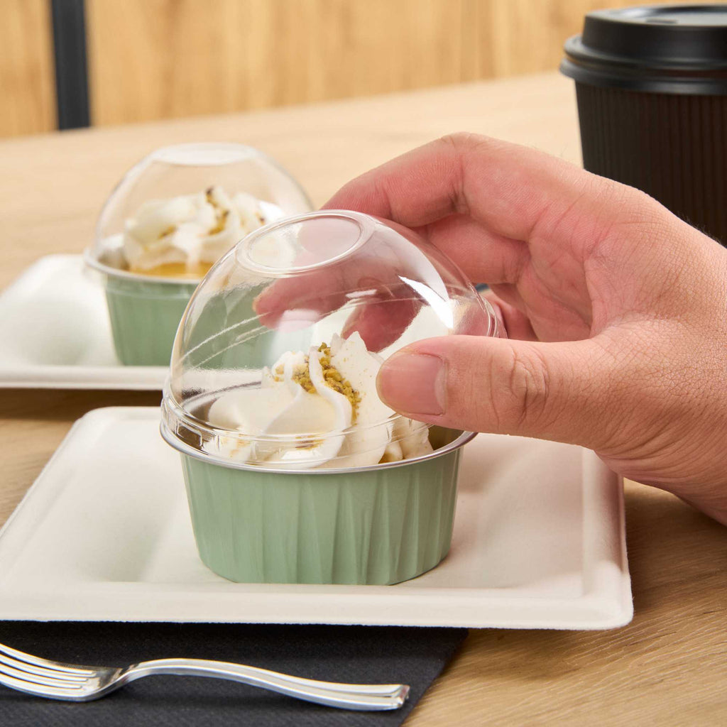 Foil Lux Round Clear Plastic Dome Lid - Fits 4 oz Aluminum Baking Cup - 3 1/2" x 3 1/2" x 1 1/2" - 100 count box