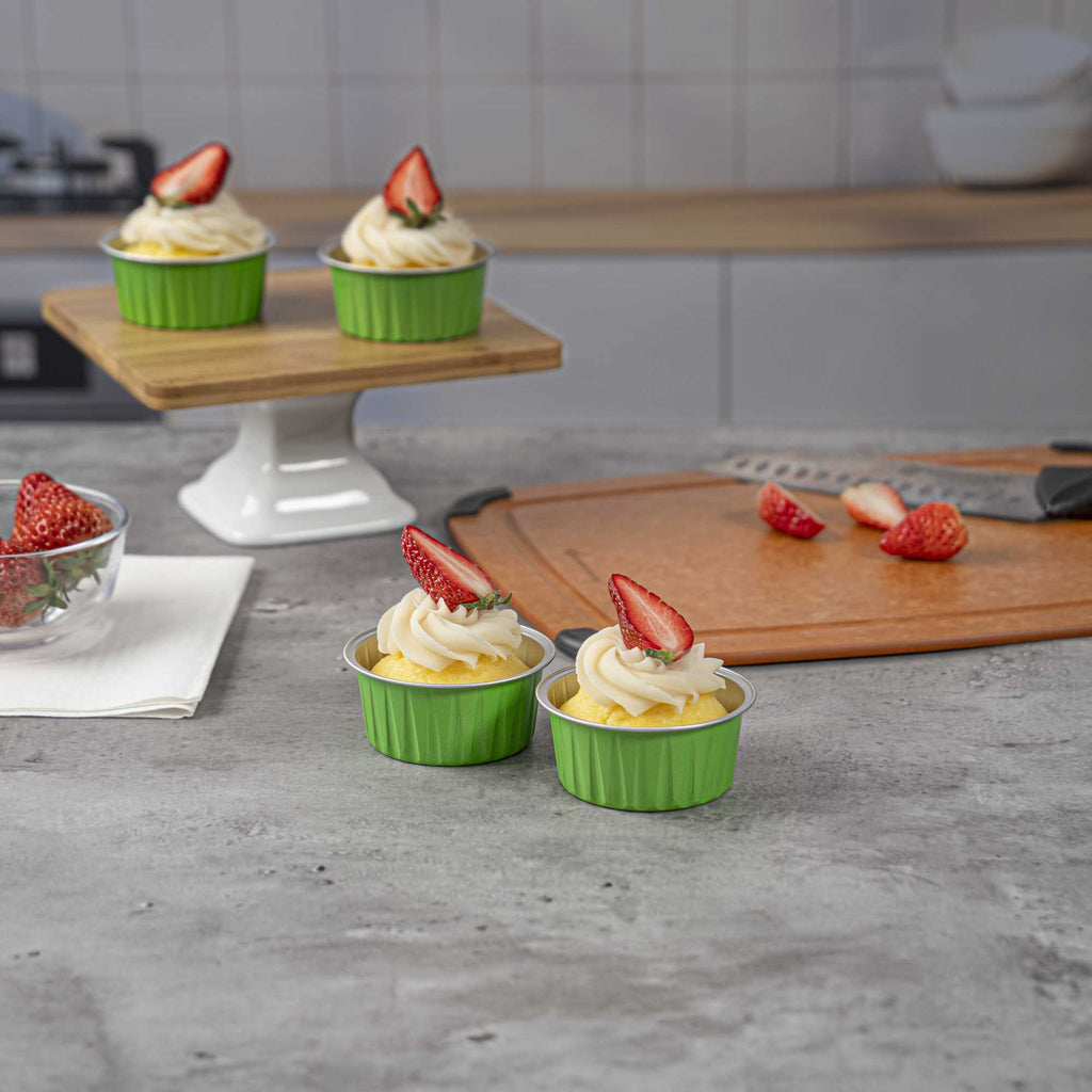 Foil Lux 4 oz Round Lime Green Aluminum Baking Cup - Lids Available - 3 1/4" x 3 1/4" x 1 1/2" - 100 count box