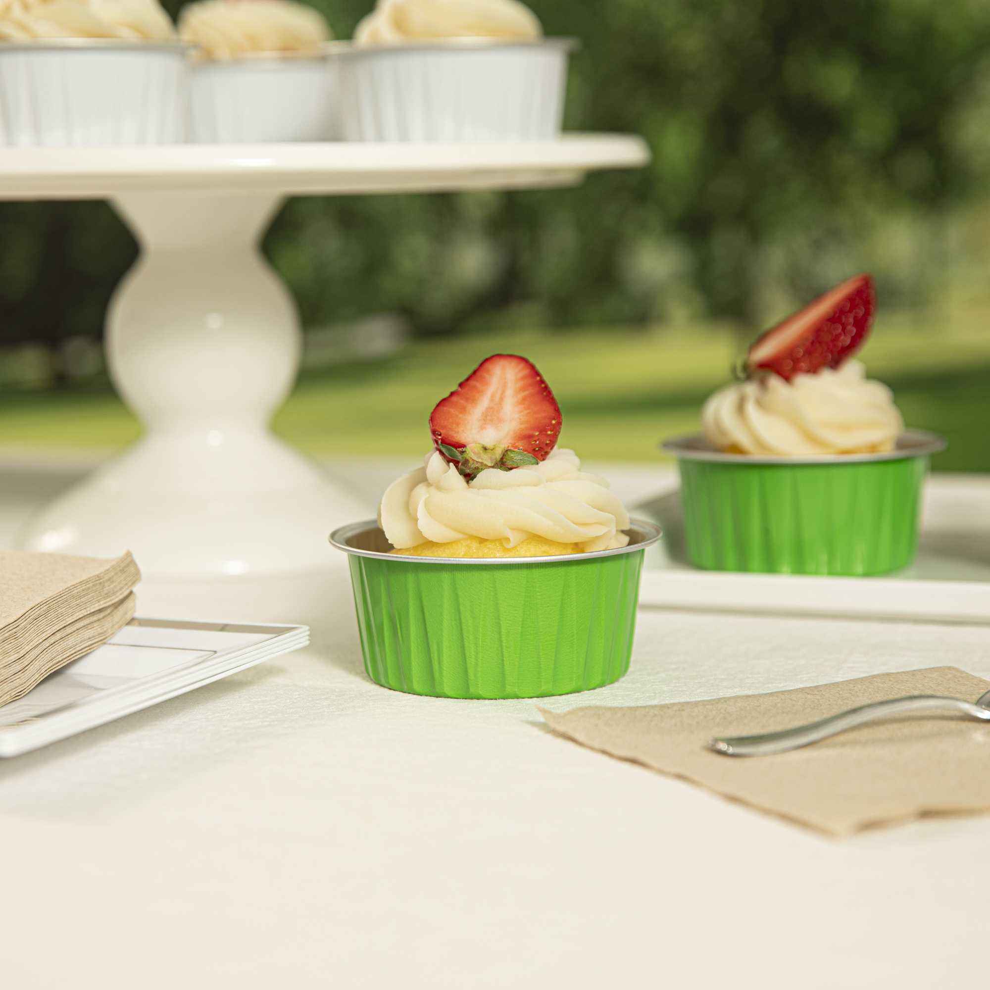 Foil Lux 4 oz Round Lime Green Aluminum Baking Cup - Lids Available - 3 1/4" x 3 1/4" x 1 1/2" - 100 count box
