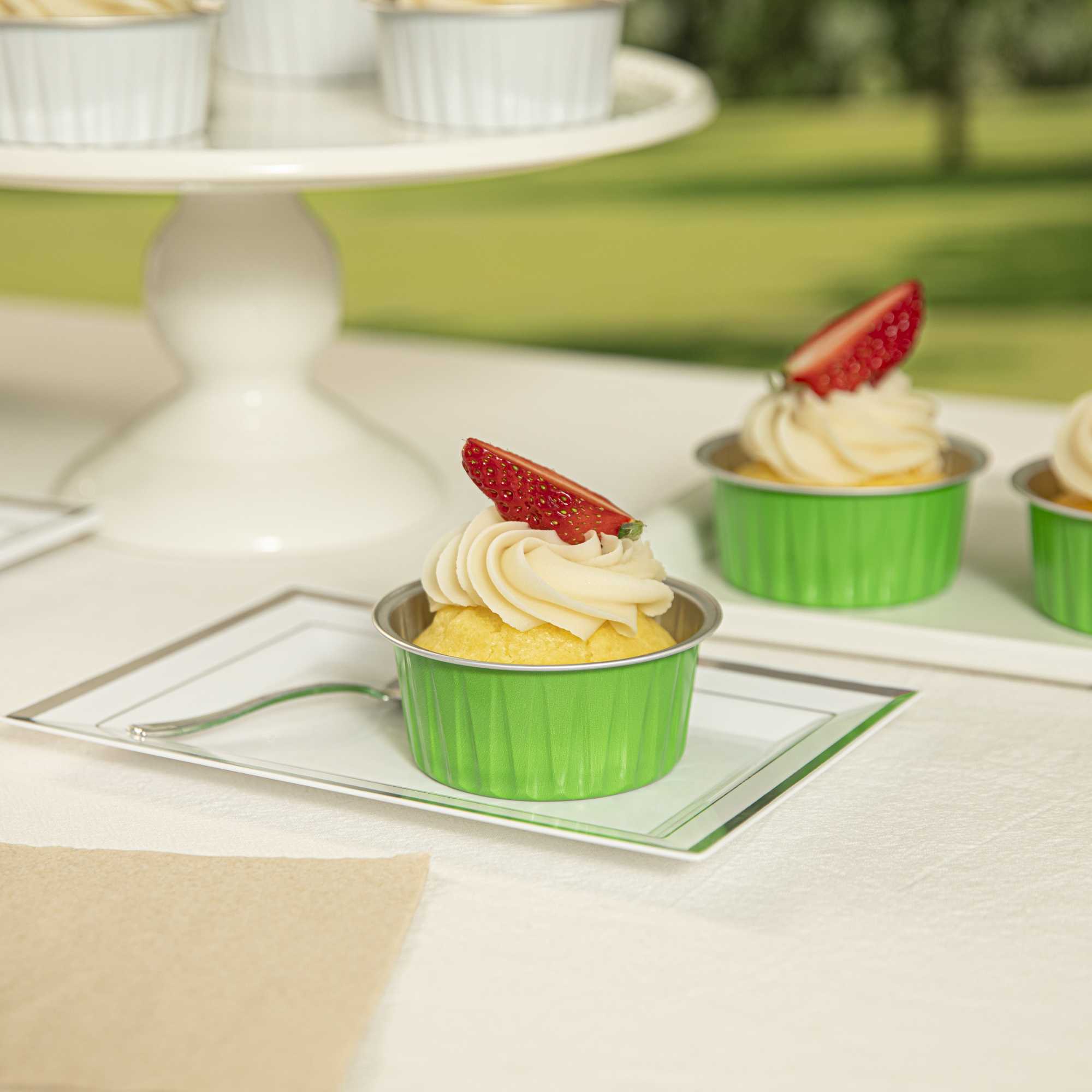 Foil Lux 4 oz Round Lime Green Aluminum Baking Cup - Lids Available - 3 1/4" x 3 1/4" x 1 1/2" - 100 count box