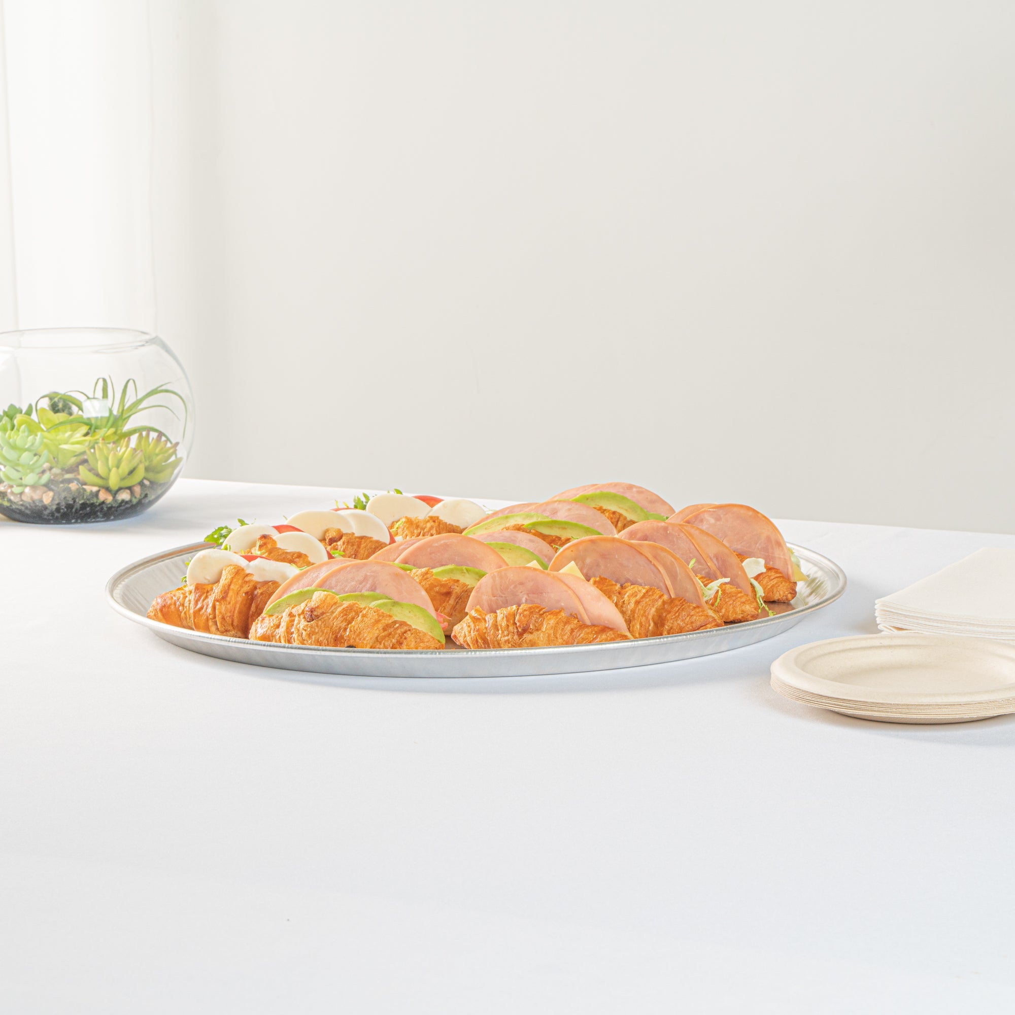 Foil Lux Round Aluminum Catering Tray - 18" - 20 count box